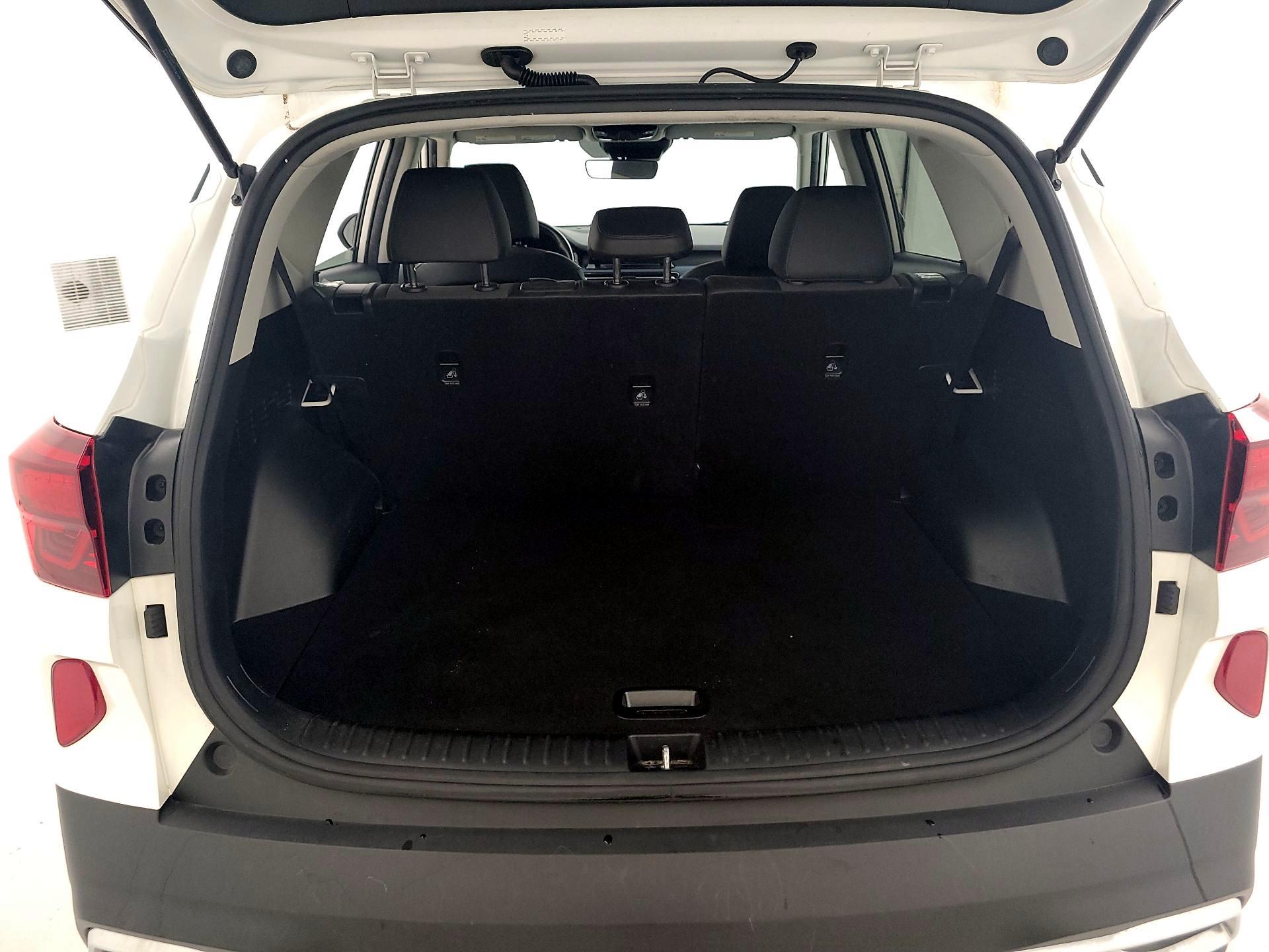 Thumbnail: 2023 Kia Seltos - 18