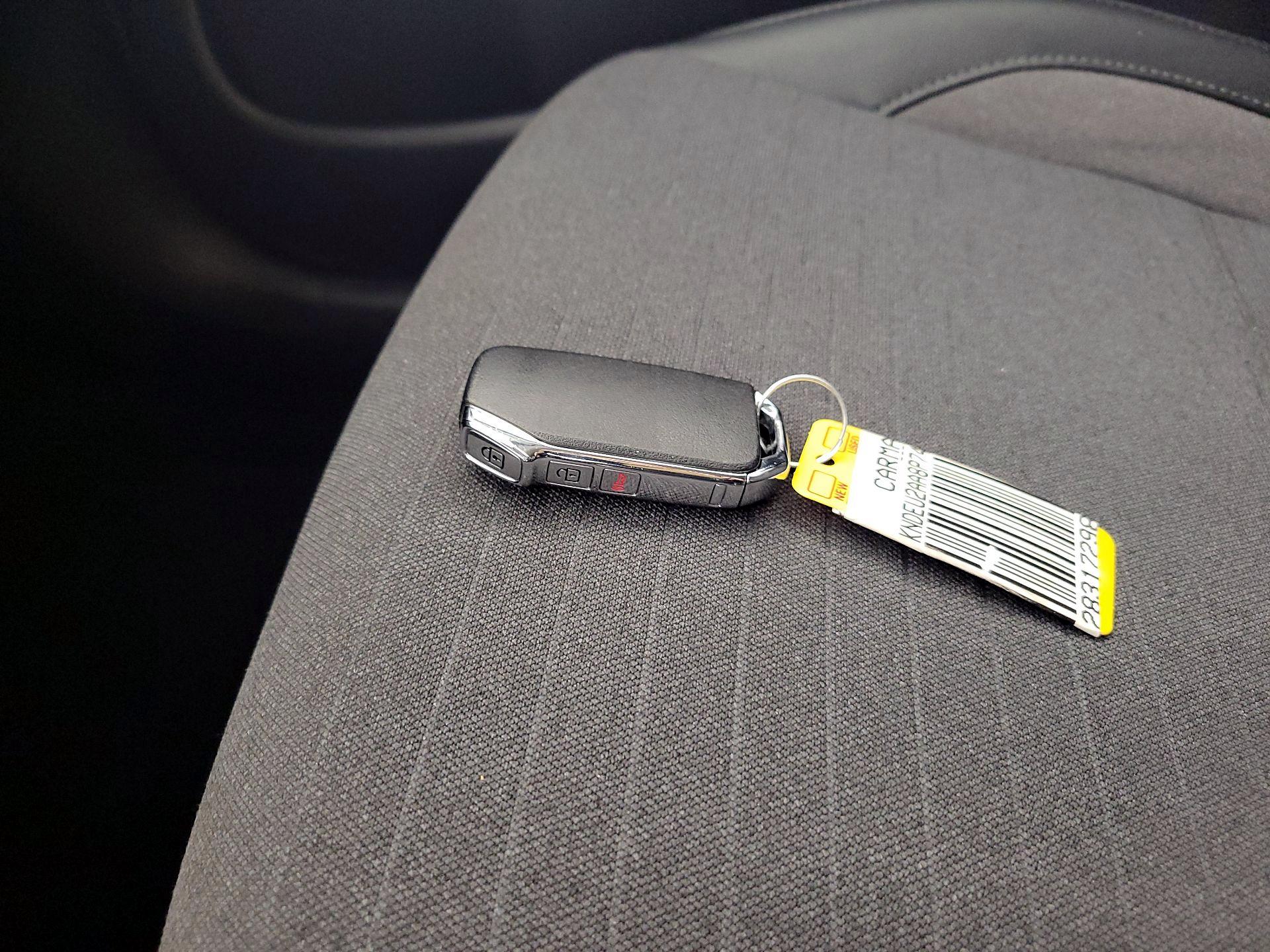 Thumbnail: 2023 Kia Seltos - 20