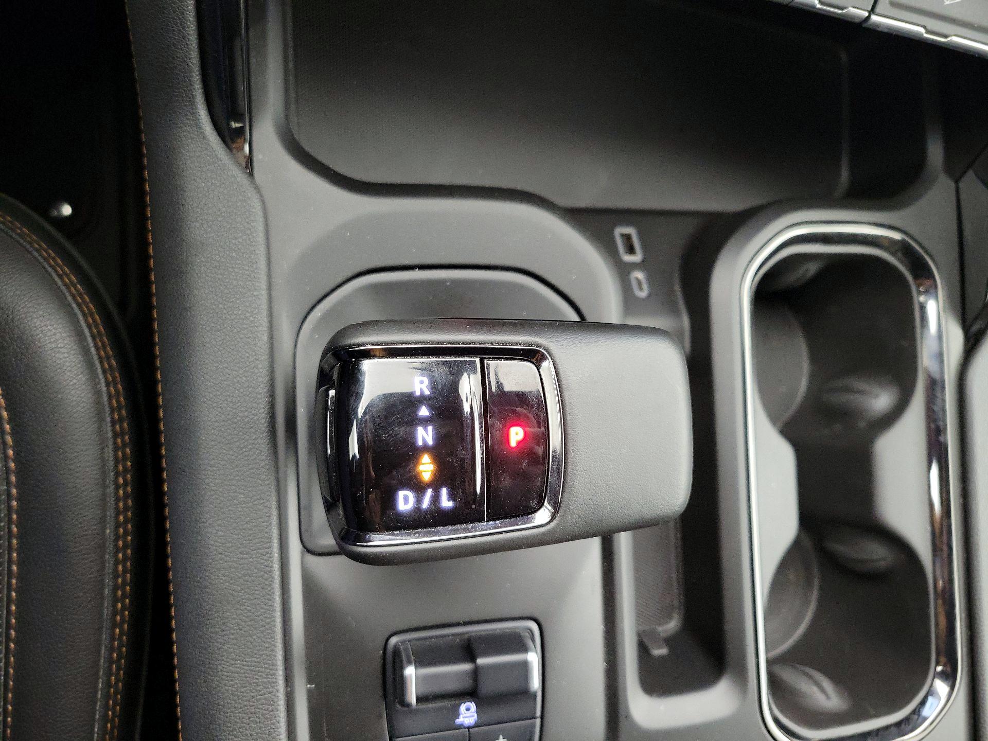 Thumbnail: 2023 GMC Sierra 1500 - 17