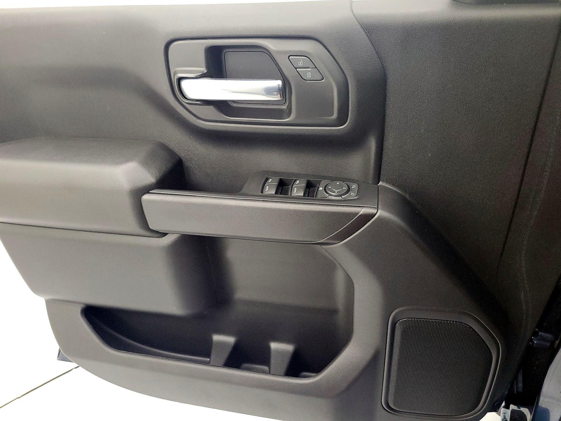 Thumbnail: 2022 Chevrolet Silverado 1500 - 12