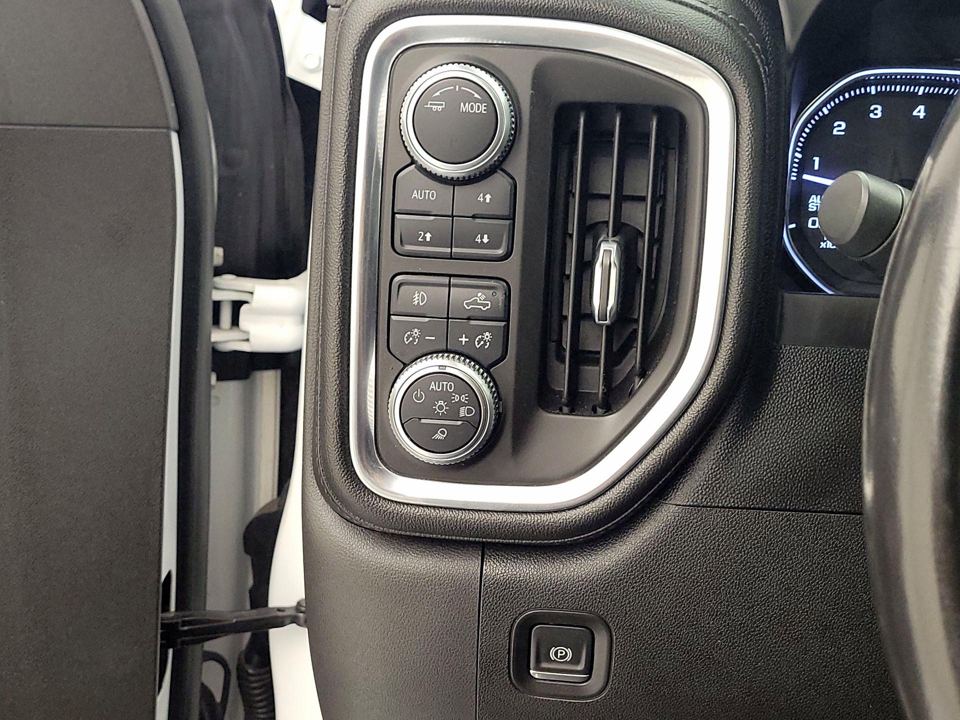 Thumbnail: 2020 GMC Sierra 1500 - 13