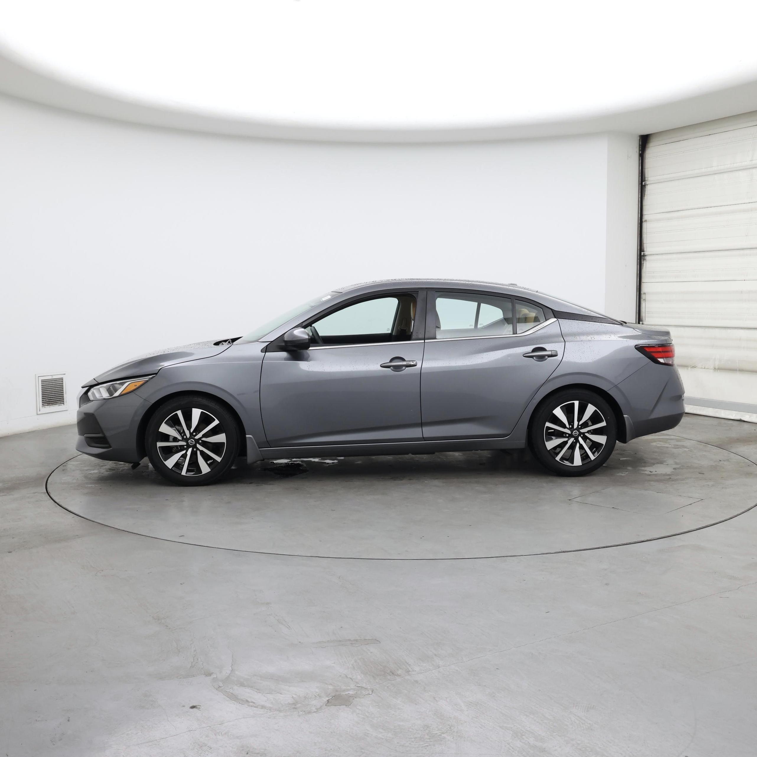 Thumbnail: 2021 Nissan Sentra - 3