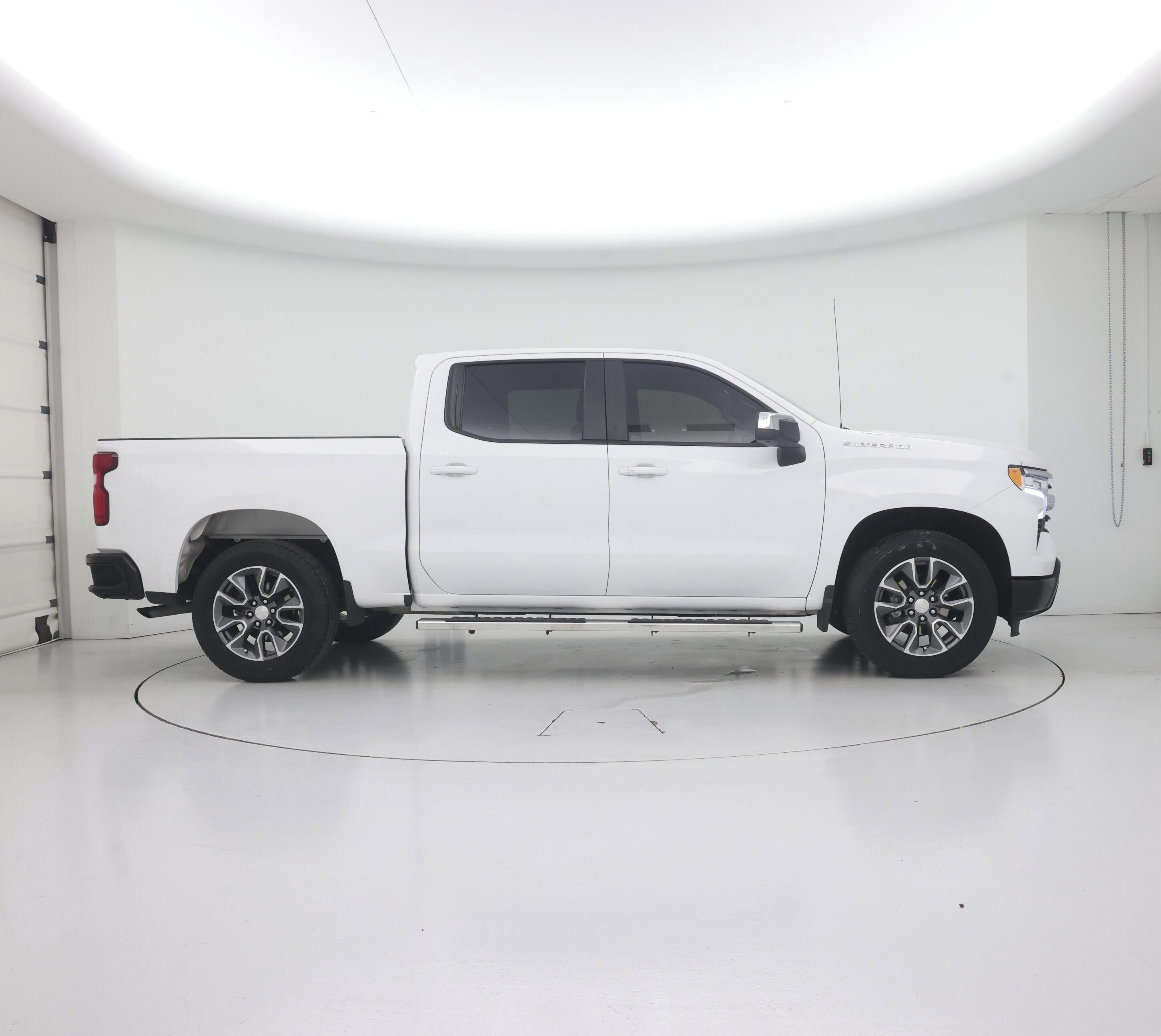 Thumbnail: 2023 Chevrolet Silverado 1500 - 7