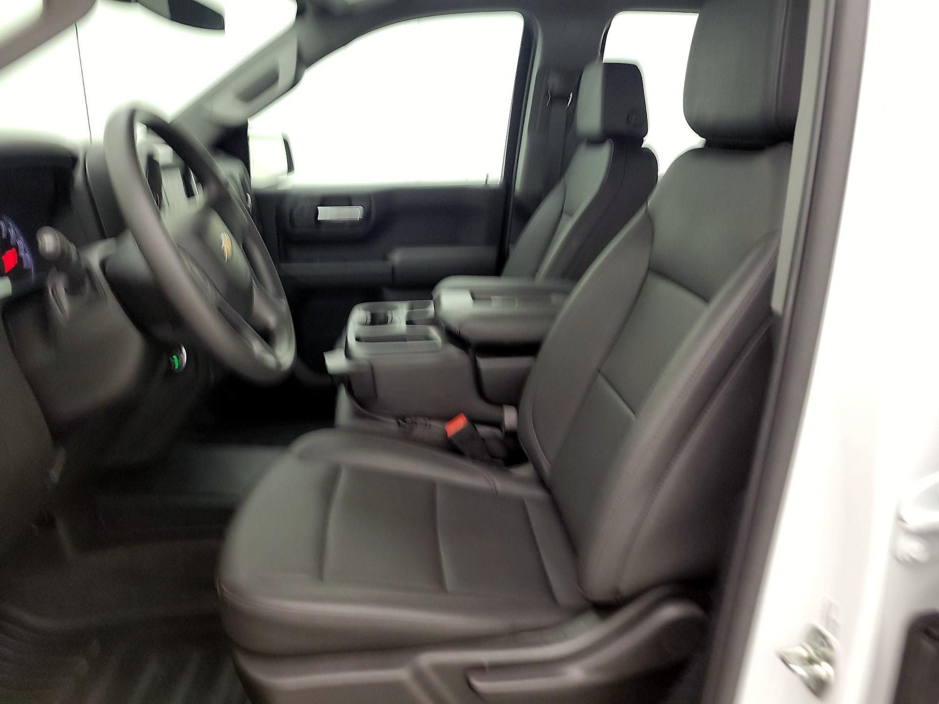 Thumbnail: 2025 Chevrolet Silverado 1500 - 11