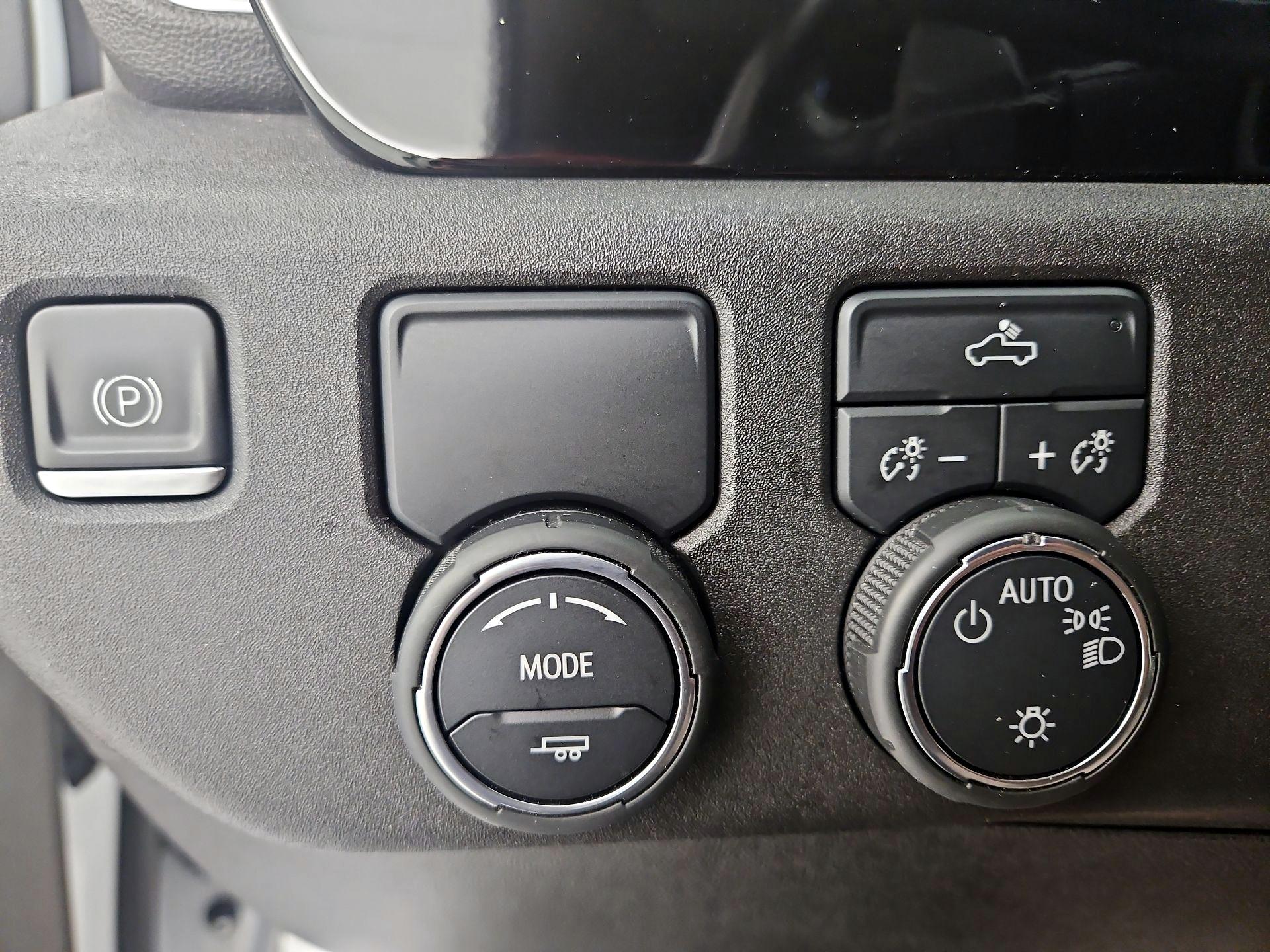 Thumbnail: 2022 Chevrolet Silverado 1500 - 13