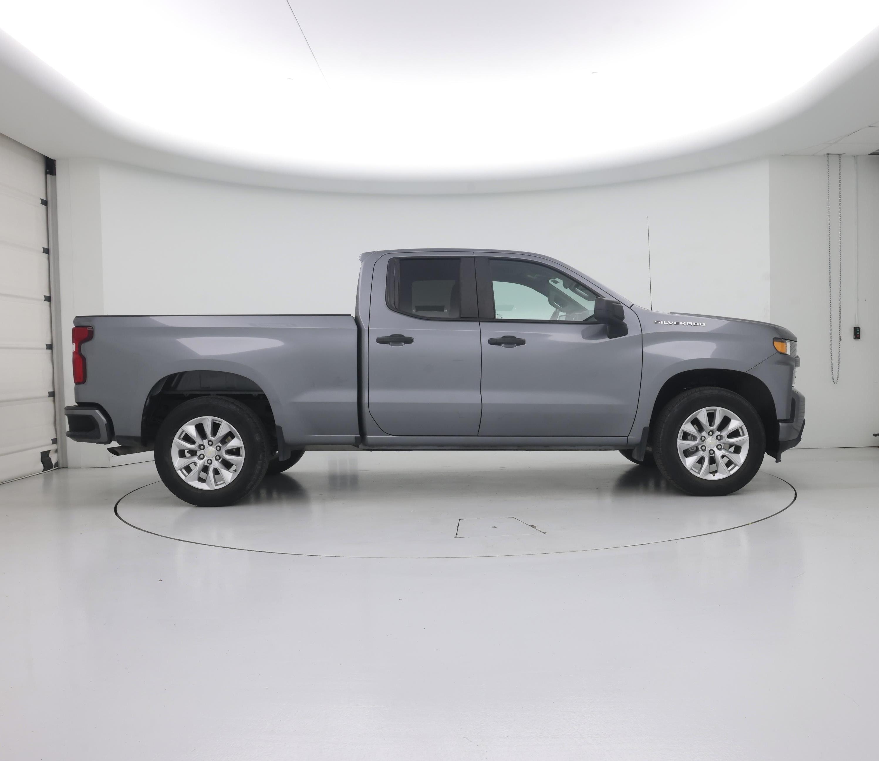 Thumbnail: 2020 Chevrolet Silverado 1500 - 7