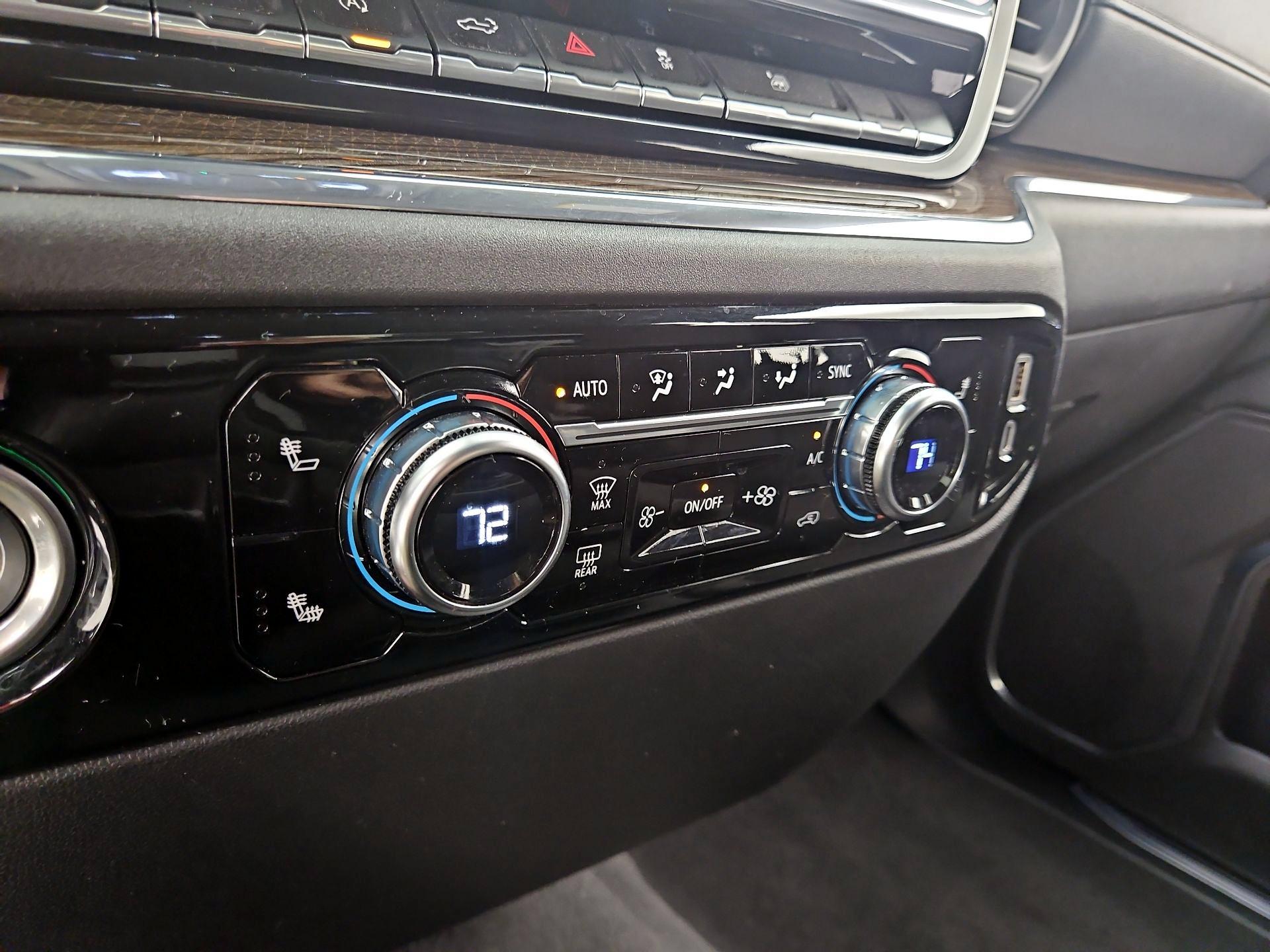 Thumbnail: 2024 GMC Sierra 1500 - 16