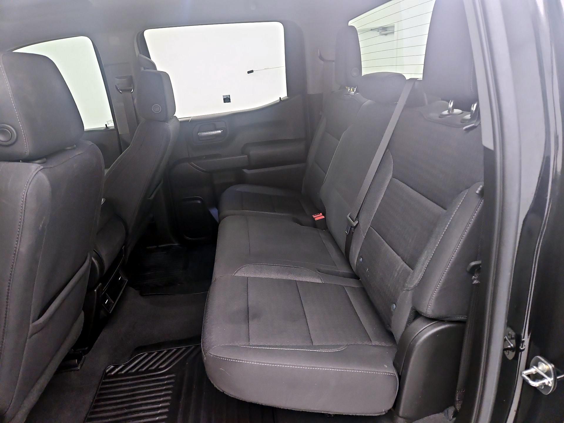 Thumbnail: 2022 Chevrolet Silverado 1500 - 19