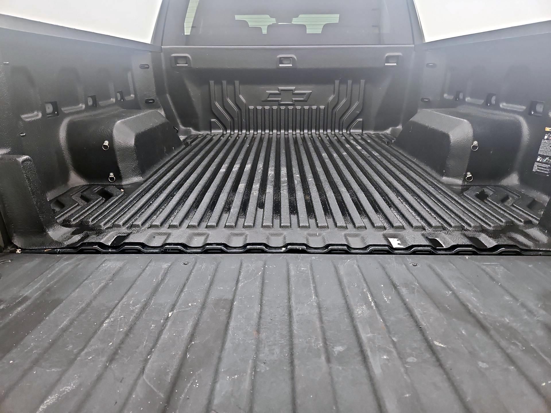 Thumbnail: 2022 Chevrolet Silverado 1500 - 20