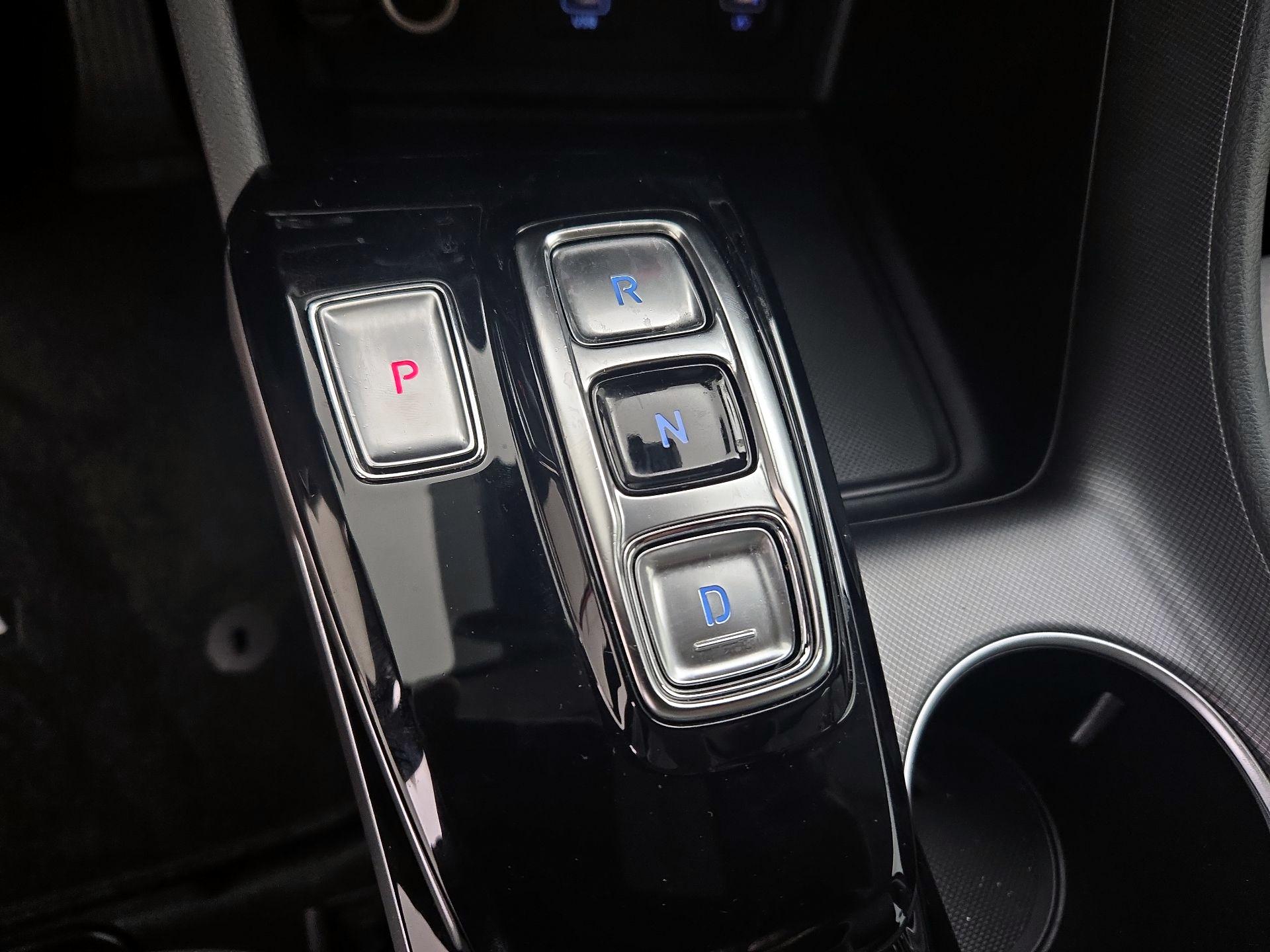 Thumbnail: 2022 Hyundai Sonata - 17