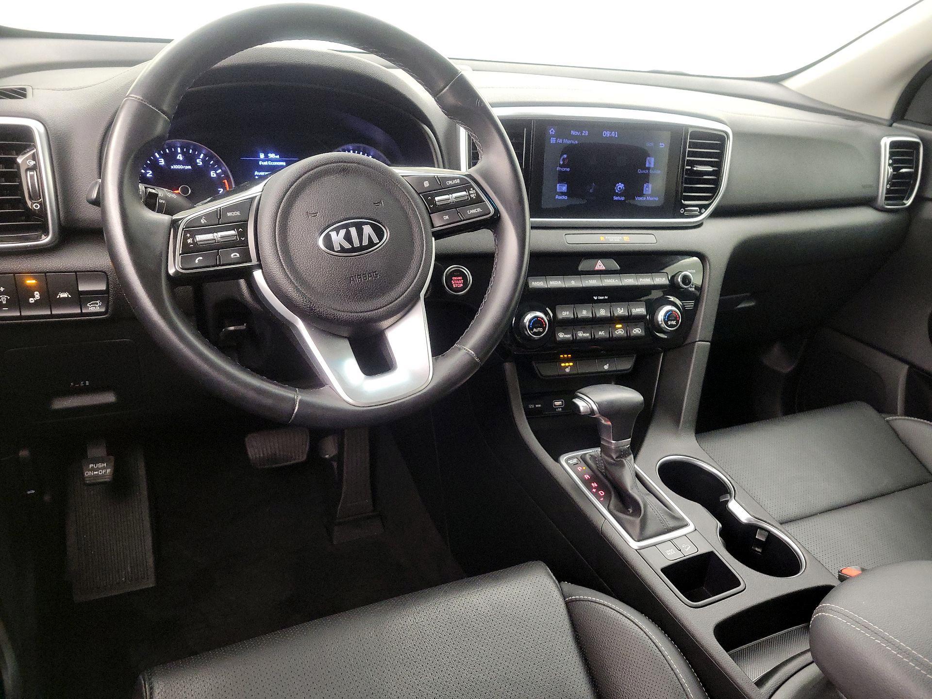 Thumbnail: 2020 Kia Sportage - 9