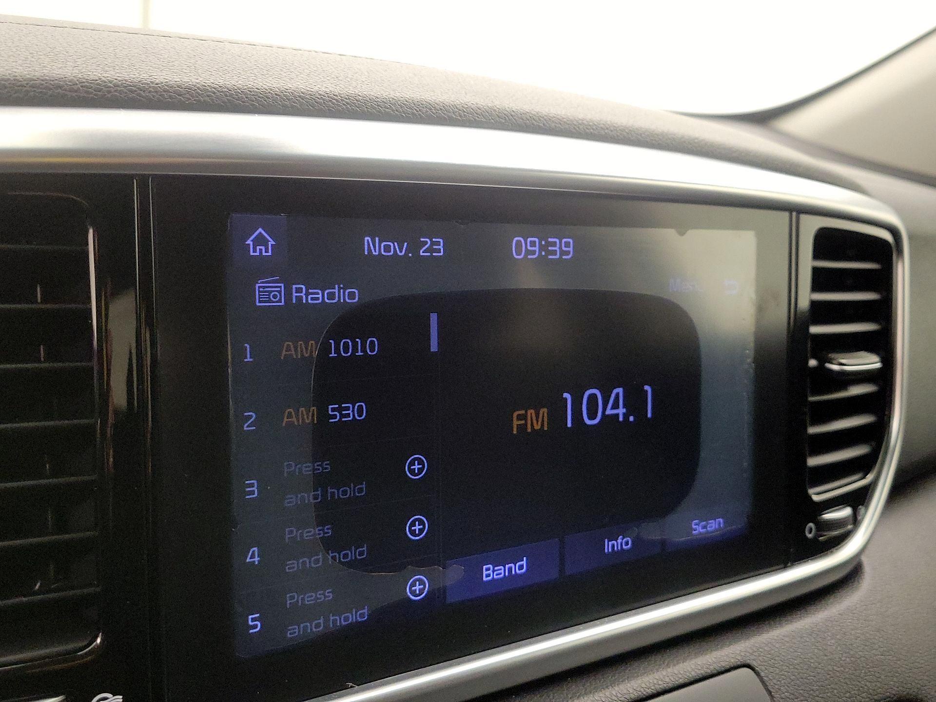 Thumbnail: 2020 Kia Sportage - 15