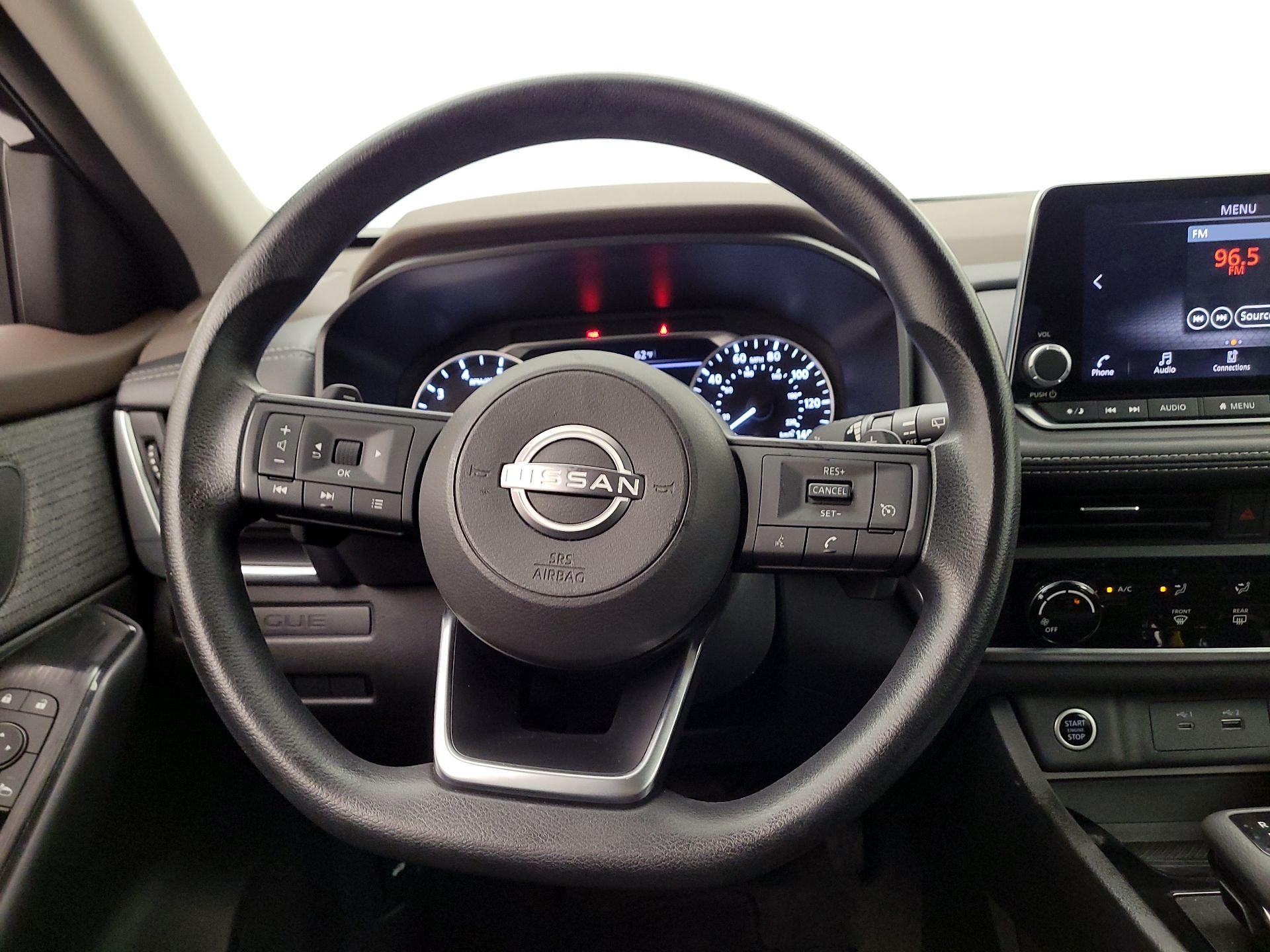 Thumbnail: 2023 Nissan Rogue - 10