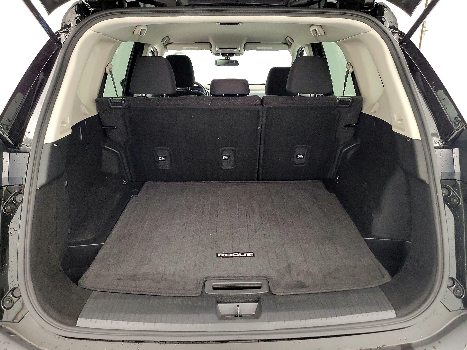 Thumbnail: 2023 Nissan Rogue - 20