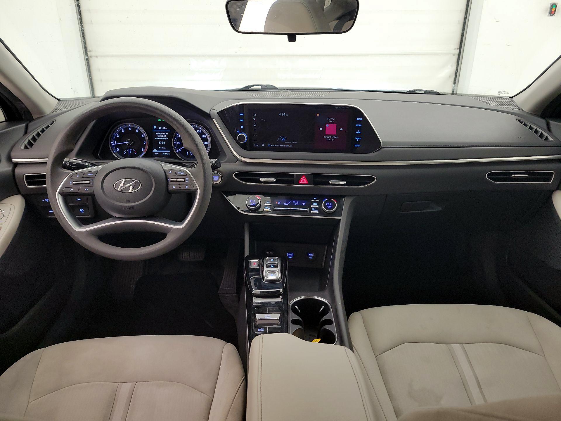 Thumbnail: 2023 Hyundai Sonata - 9