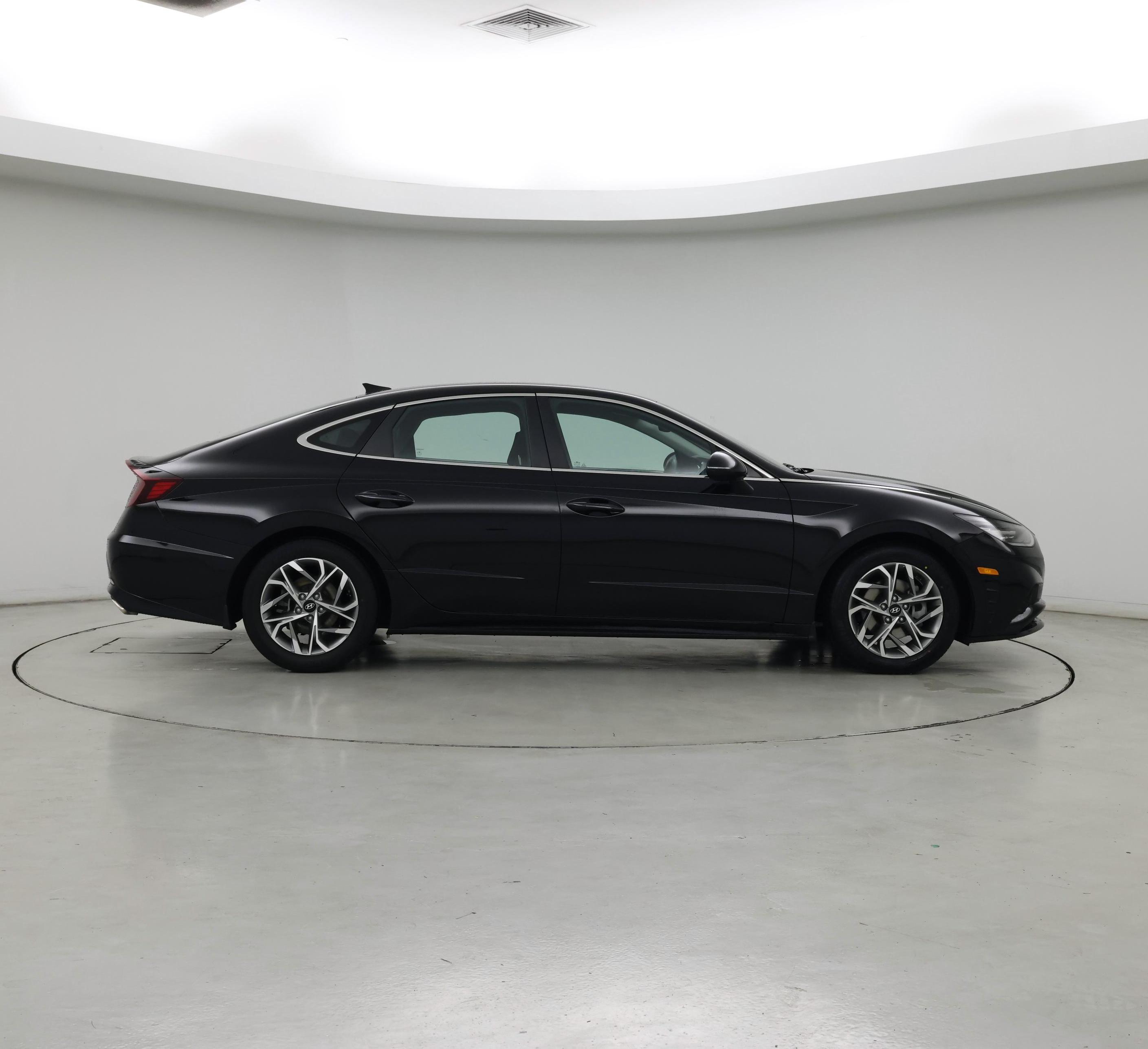 Thumbnail: 2023 Hyundai Sonata - 7