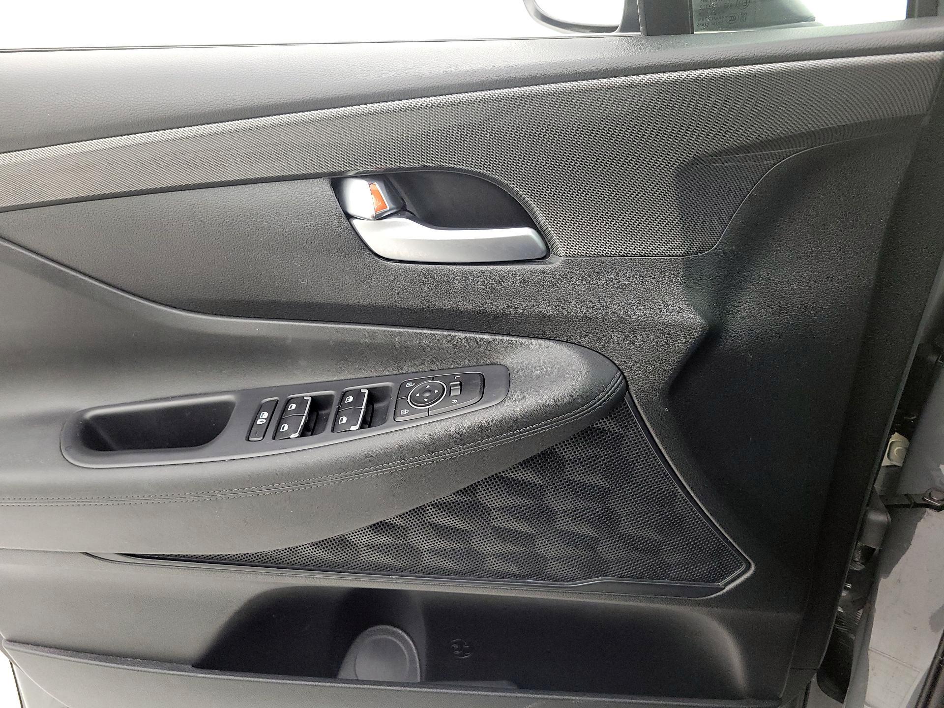 Thumbnail: 2023 Hyundai Santa Fe - 12