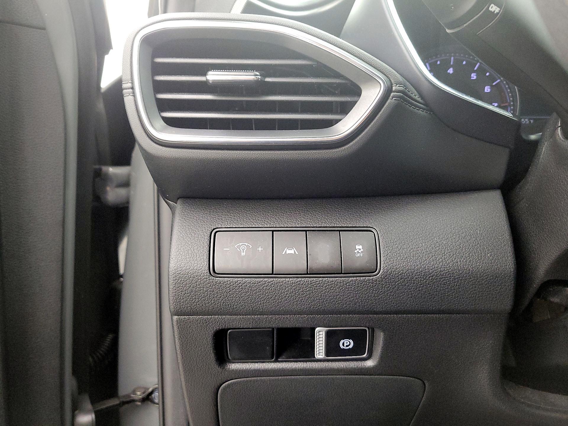 Thumbnail: 2023 Hyundai Santa Fe - 13