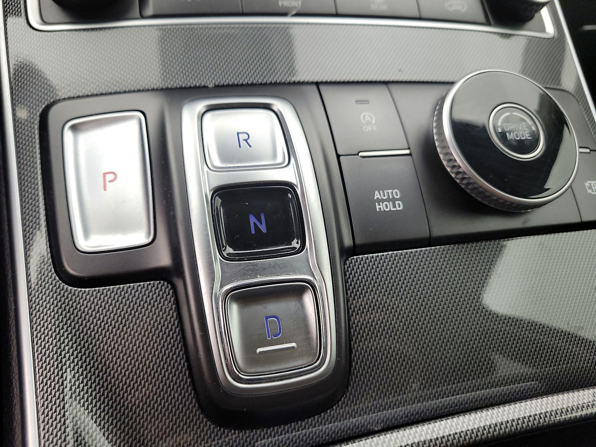 Thumbnail: 2023 Hyundai Santa Fe - 17