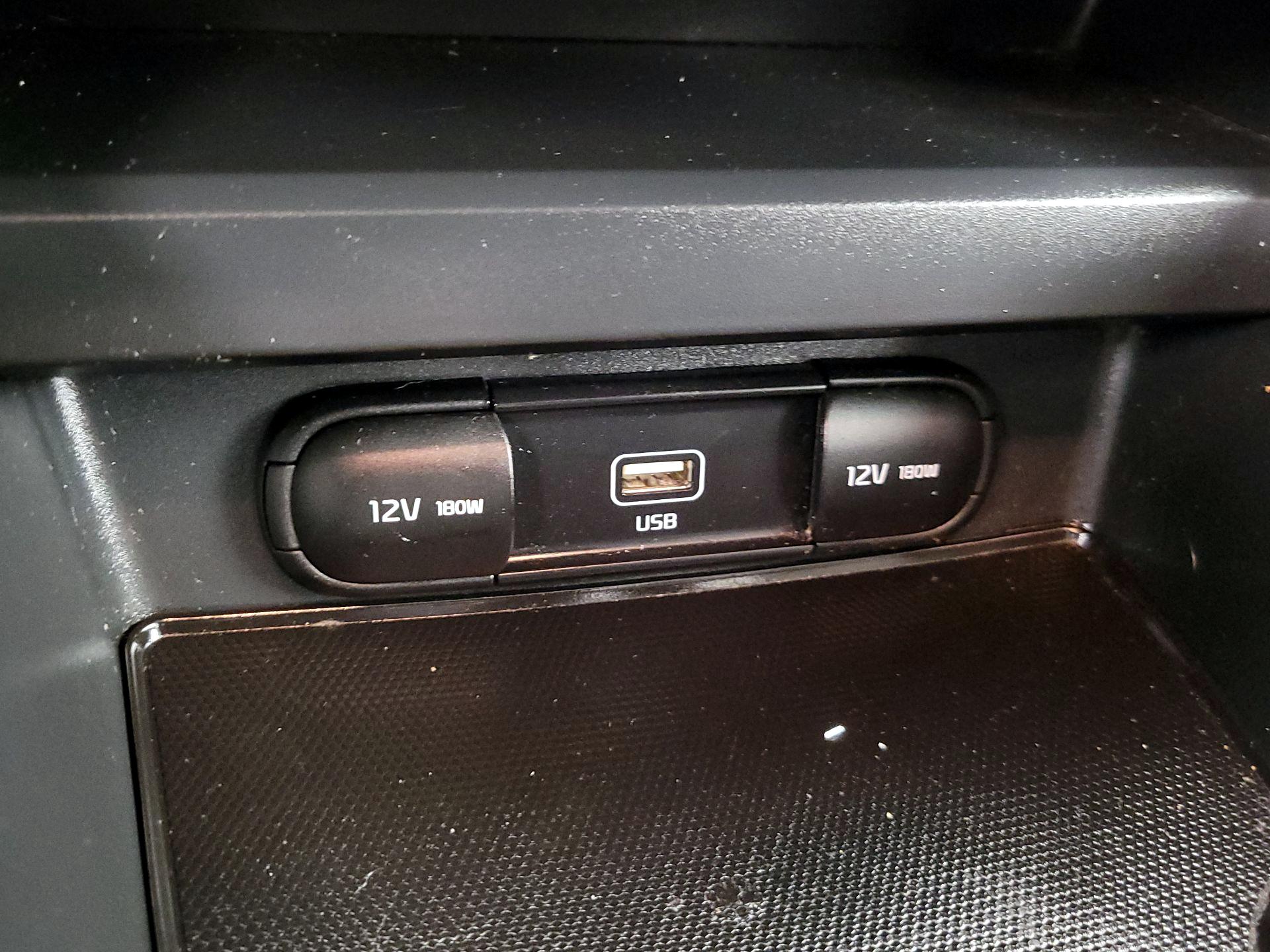 Thumbnail: 2021 Kia Soul - 18