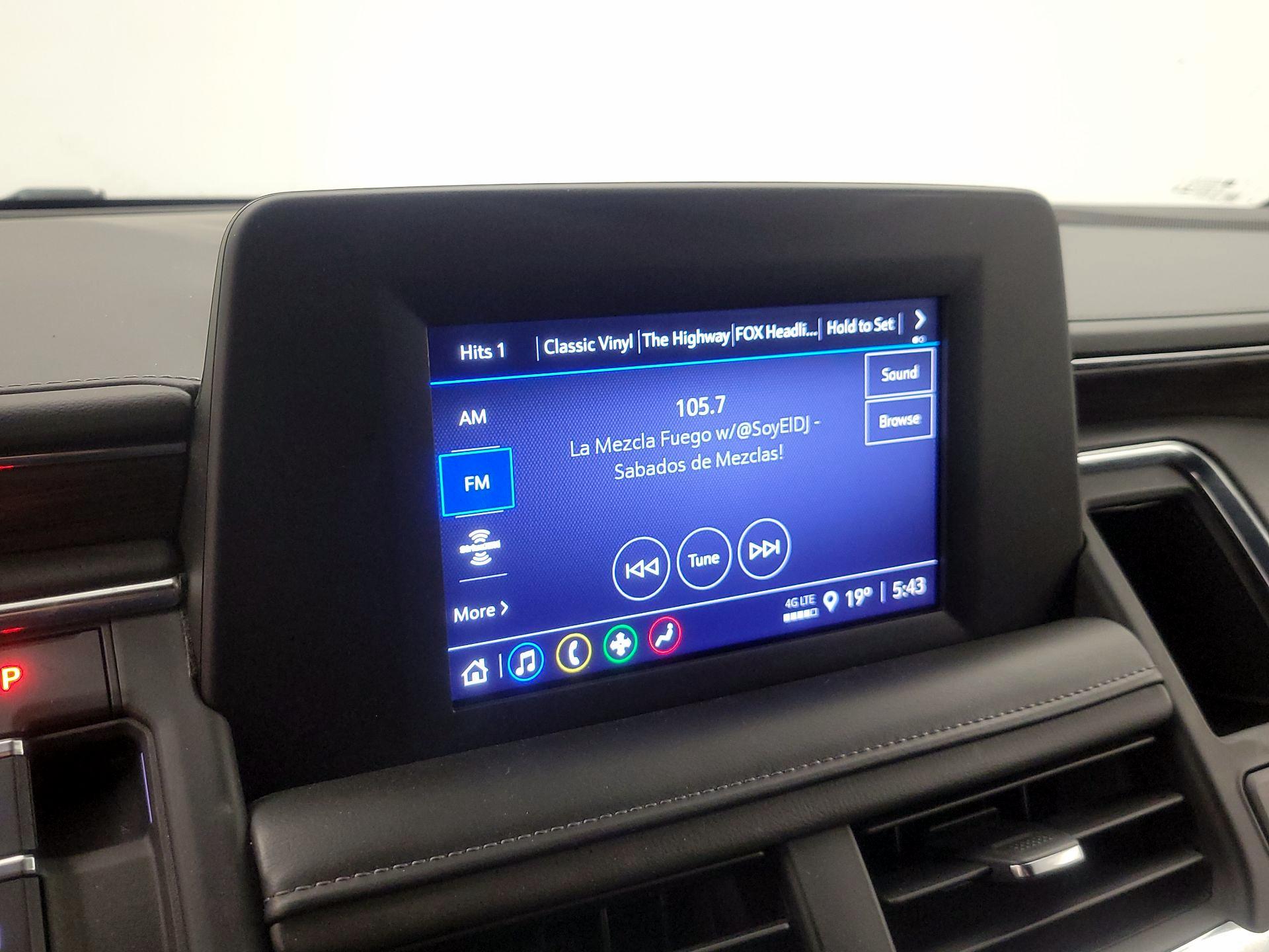 Thumbnail: 2023 Chevrolet Suburban - 15