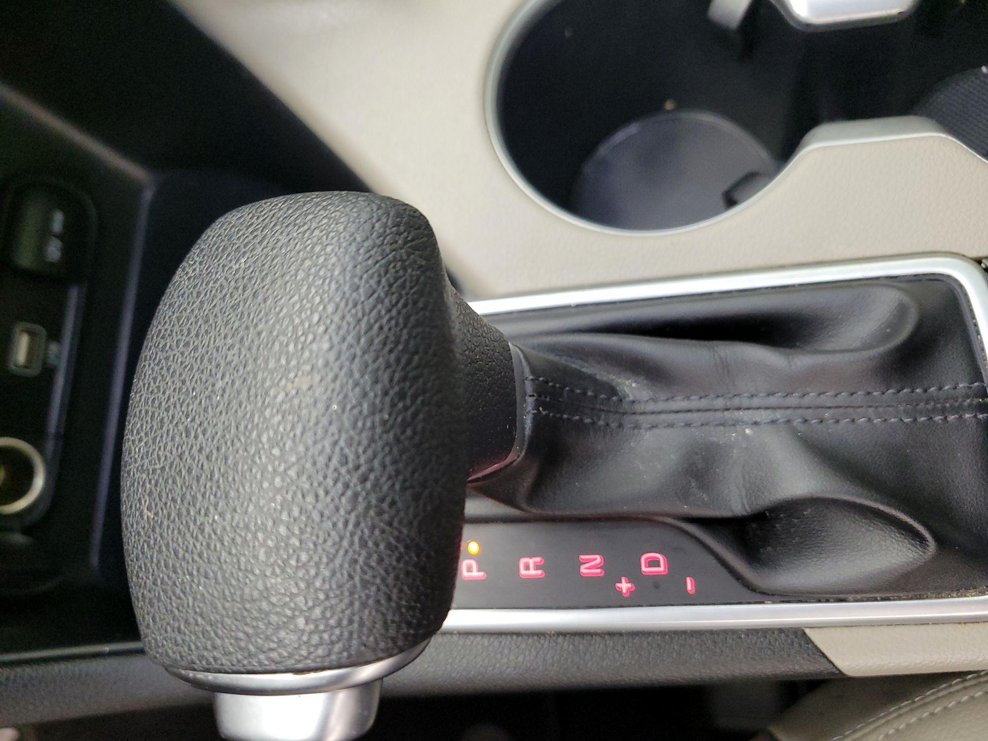 Thumbnail: 2020 Kia Sportage - 17