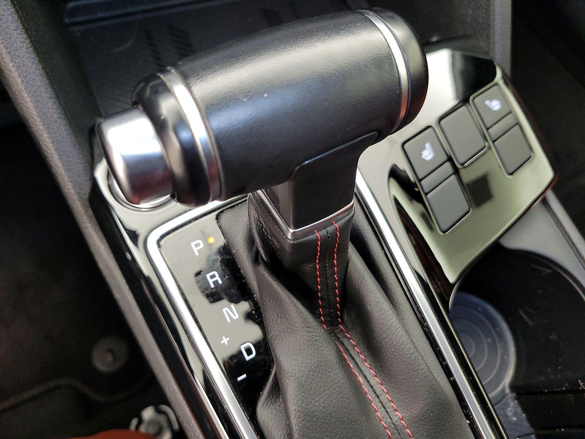 Thumbnail: 2023 Kia Sportage - 18