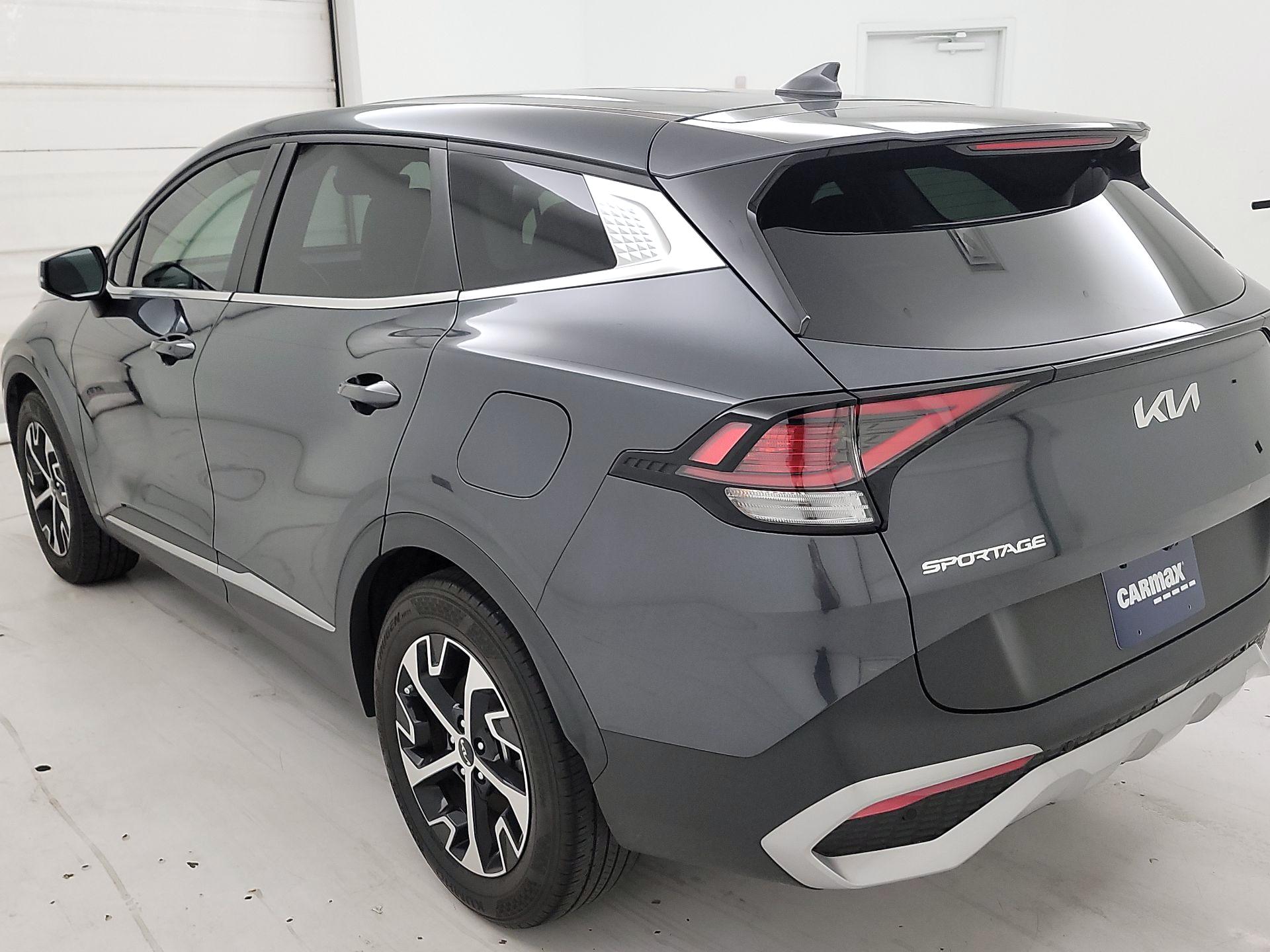 Thumbnail: 2023 Kia Sportage - 7