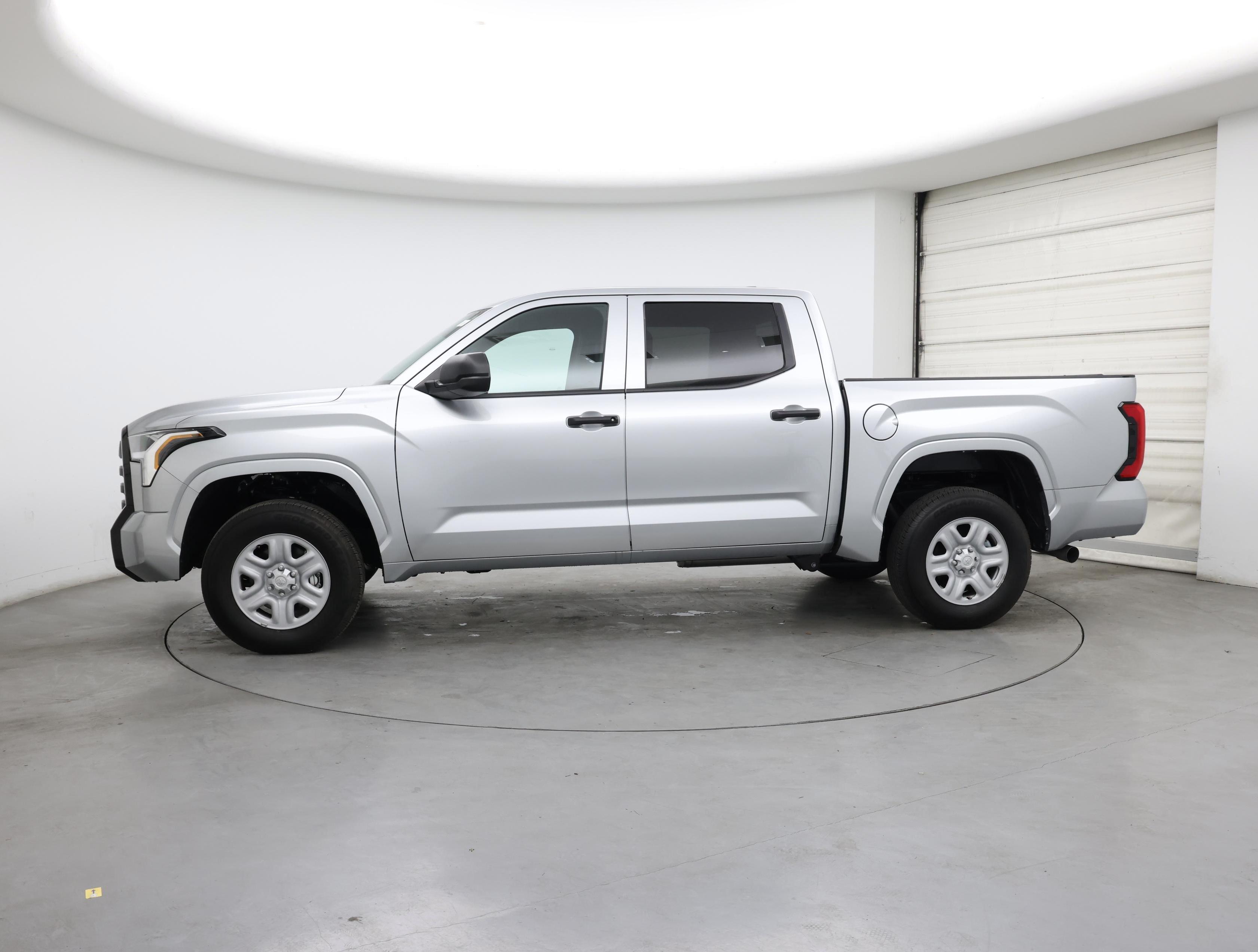 Thumbnail: 2025 Toyota Tundra - 3