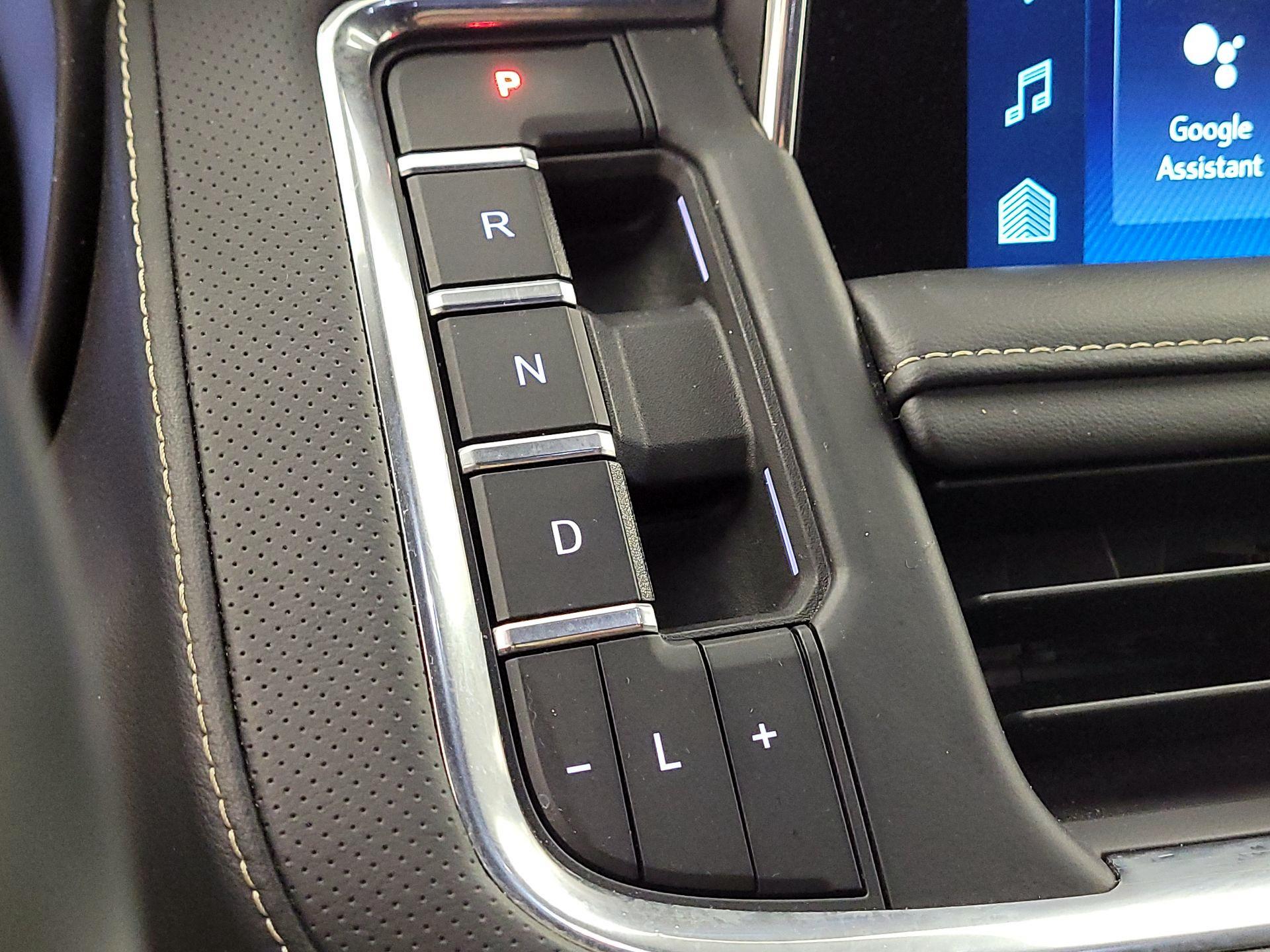 Thumbnail: 2024 Chevrolet Tahoe - 17