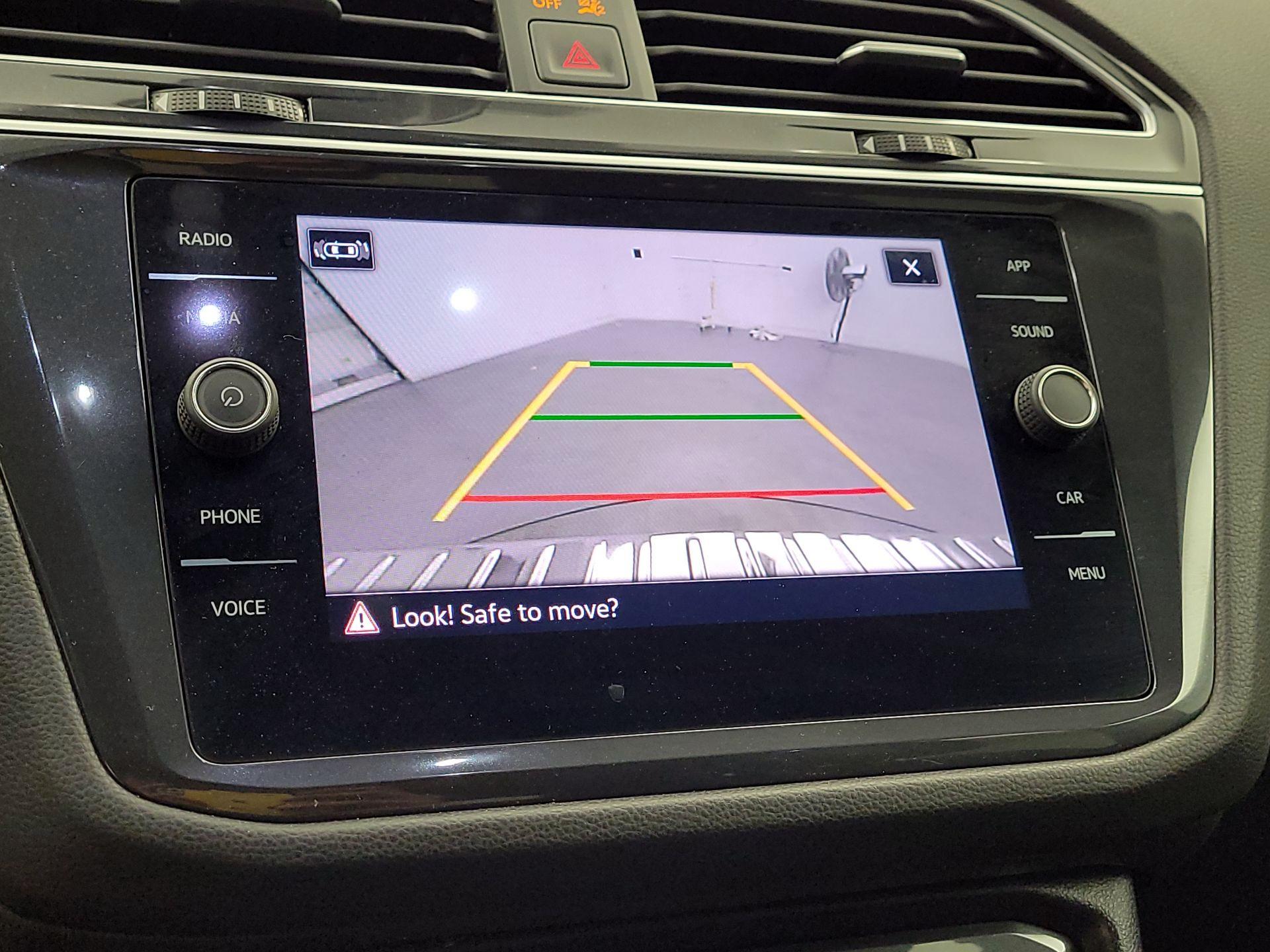 Thumbnail: 2024 Volkswagen Tiguan - 14