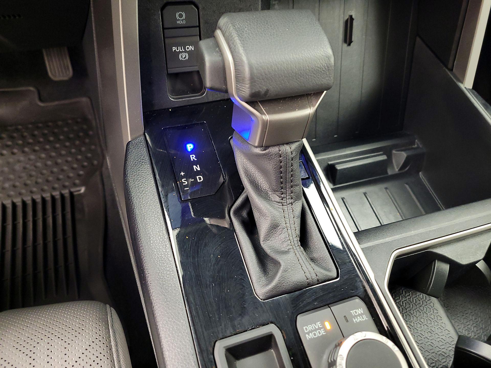 Thumbnail: 2024 Toyota Tundra - 17