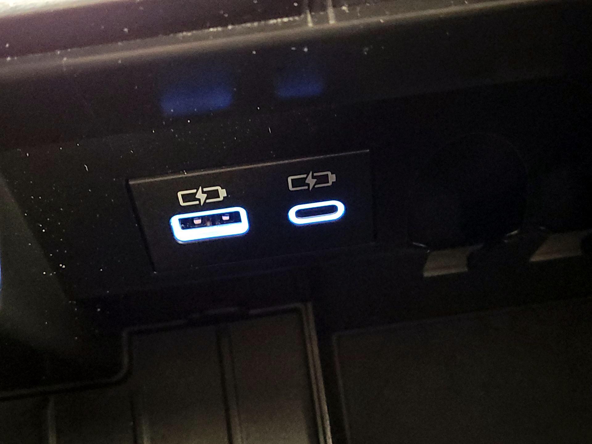 Thumbnail: 2024 Toyota Tundra - 18