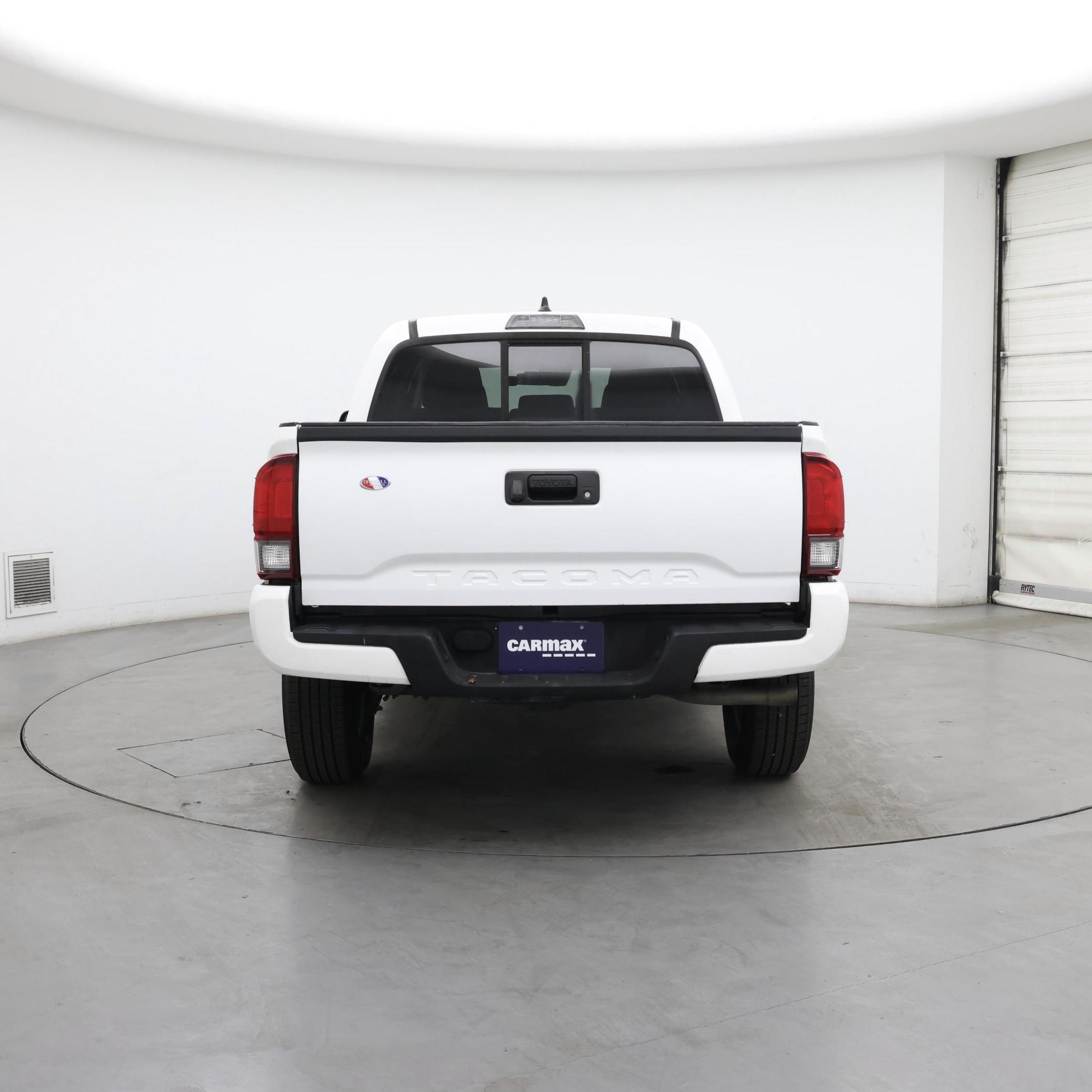 Thumbnail: 2020 Toyota Tacoma - 6