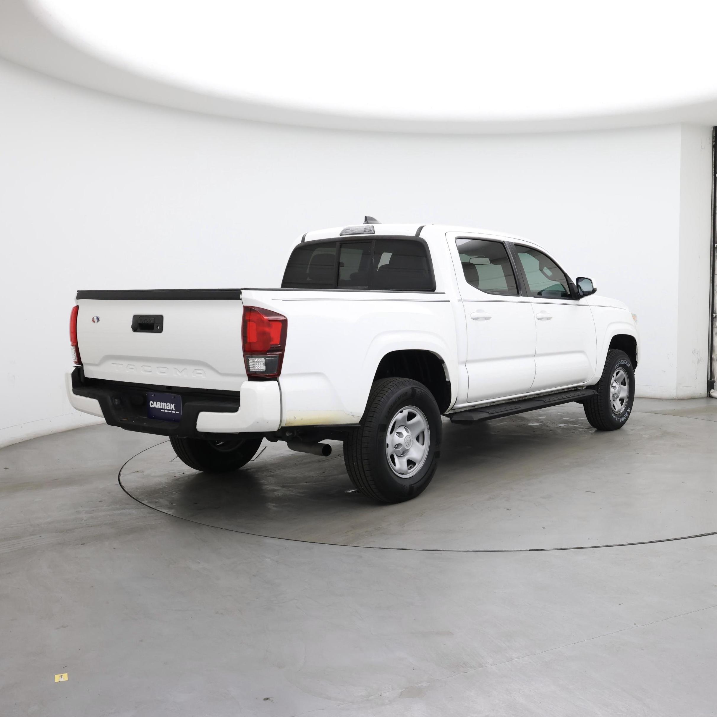 Thumbnail: 2020 Toyota Tacoma - 8