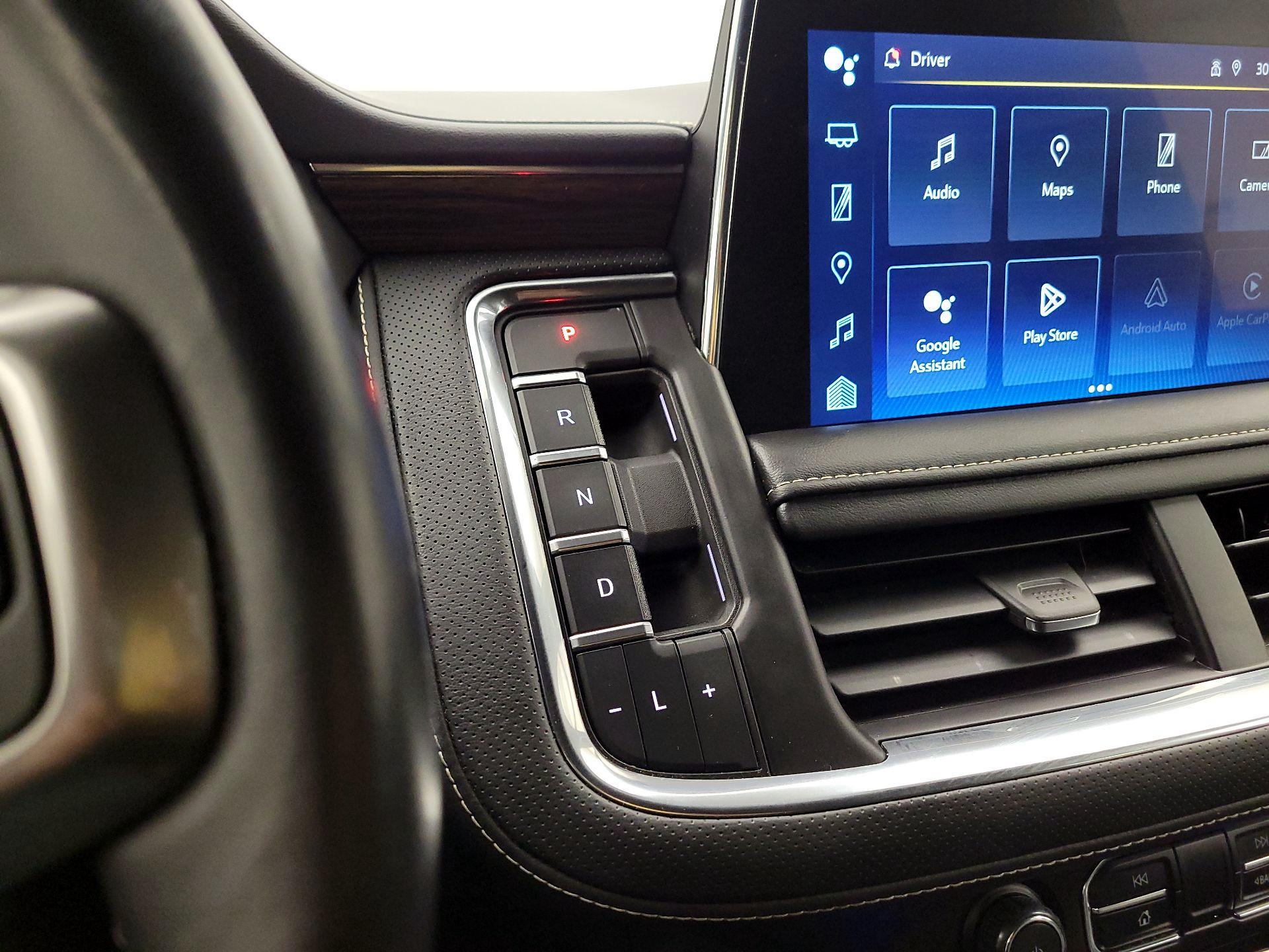 Thumbnail: 2023 Chevrolet Tahoe - 17