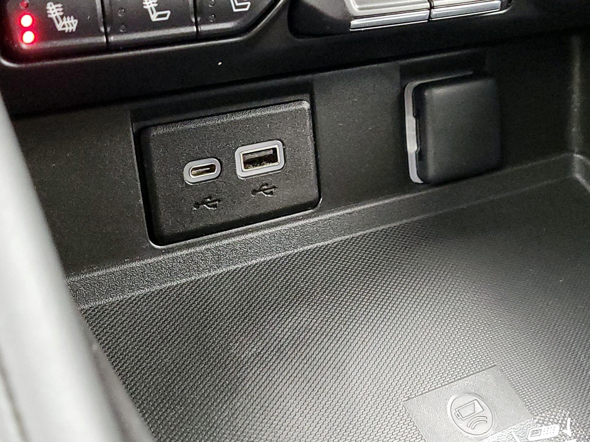 Thumbnail: 2023 Chevrolet Tahoe - 18