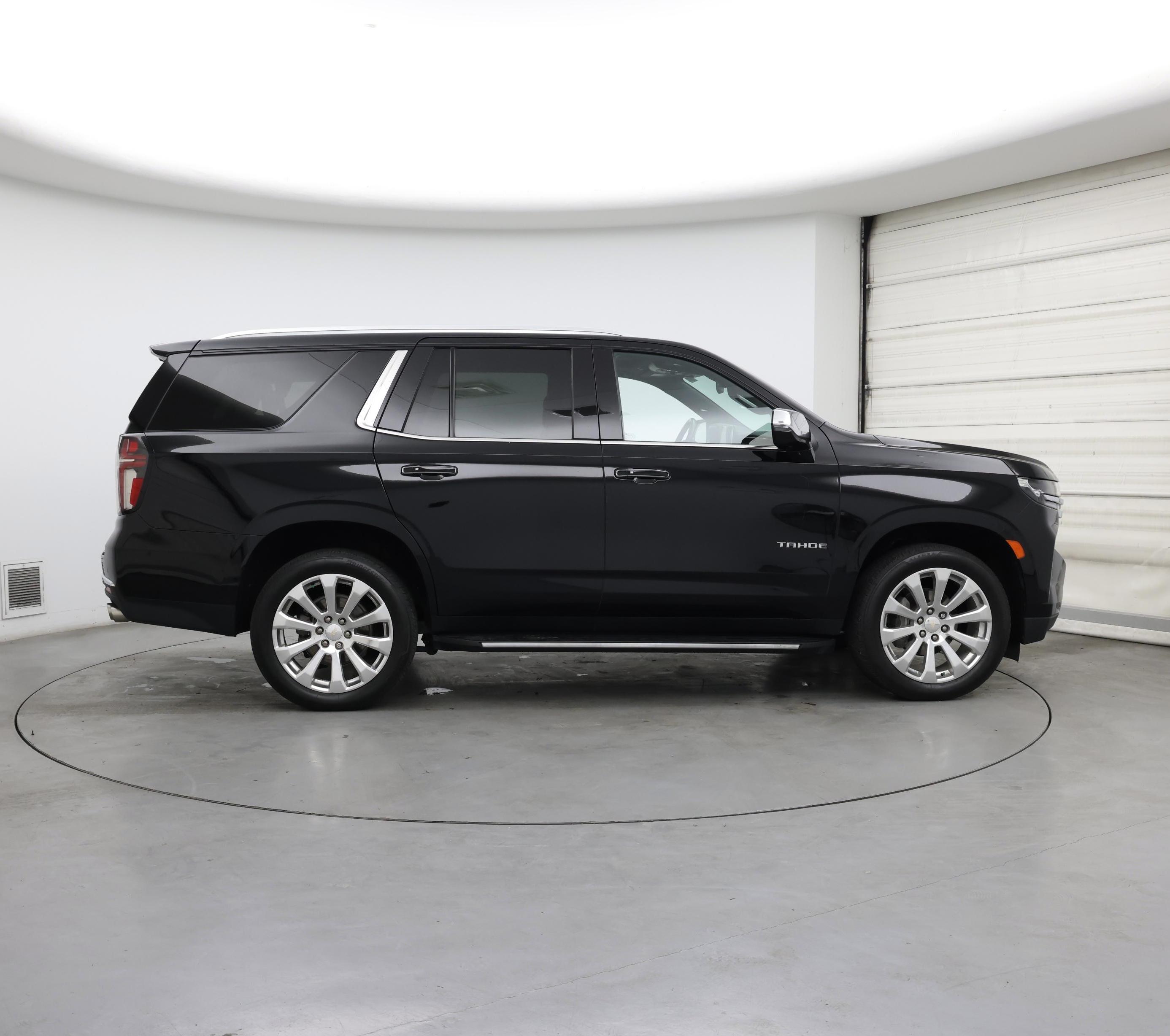 Thumbnail: 2023 Chevrolet Tahoe - 7