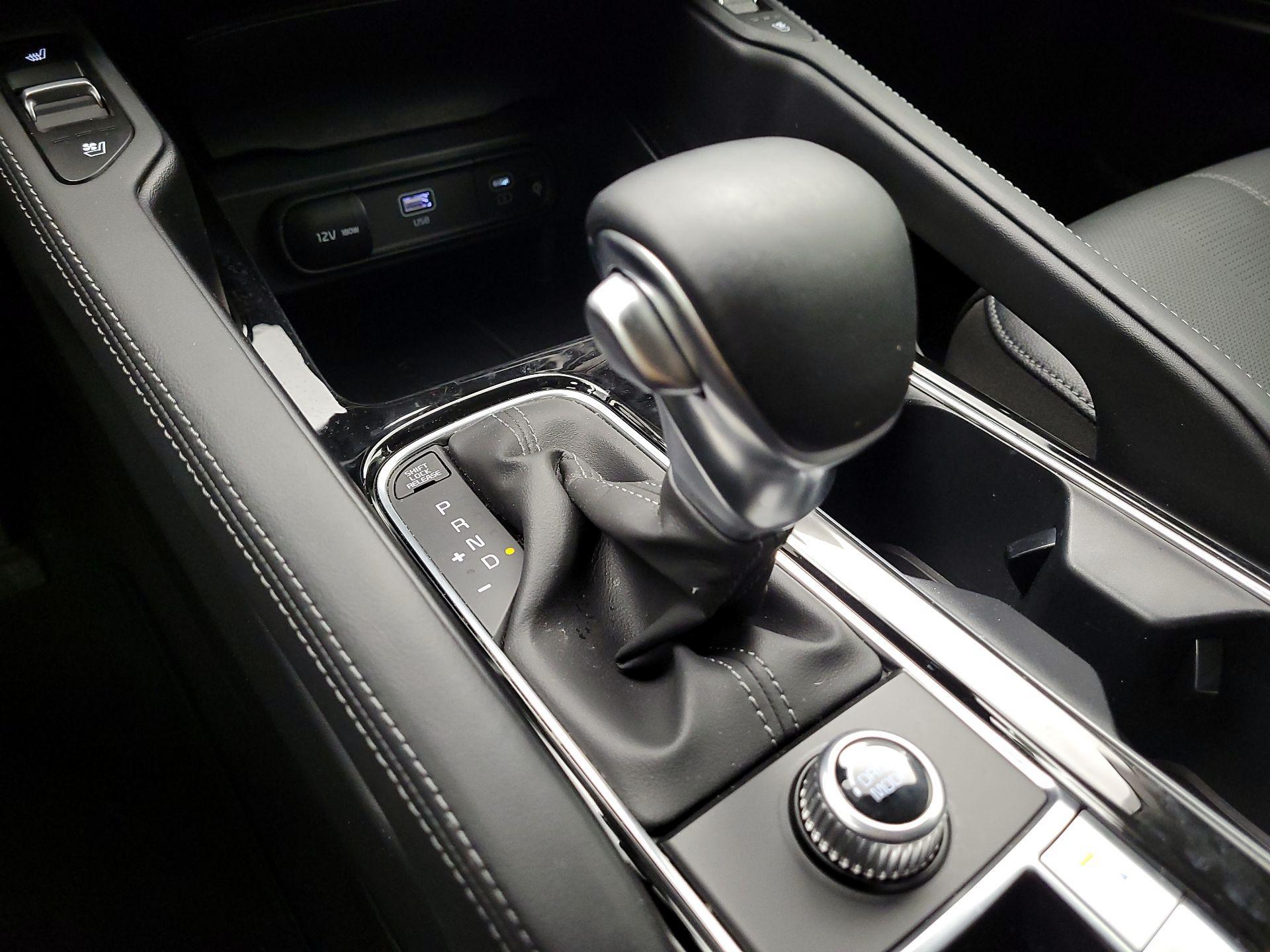 Thumbnail: 2023 Kia Telluride - 18