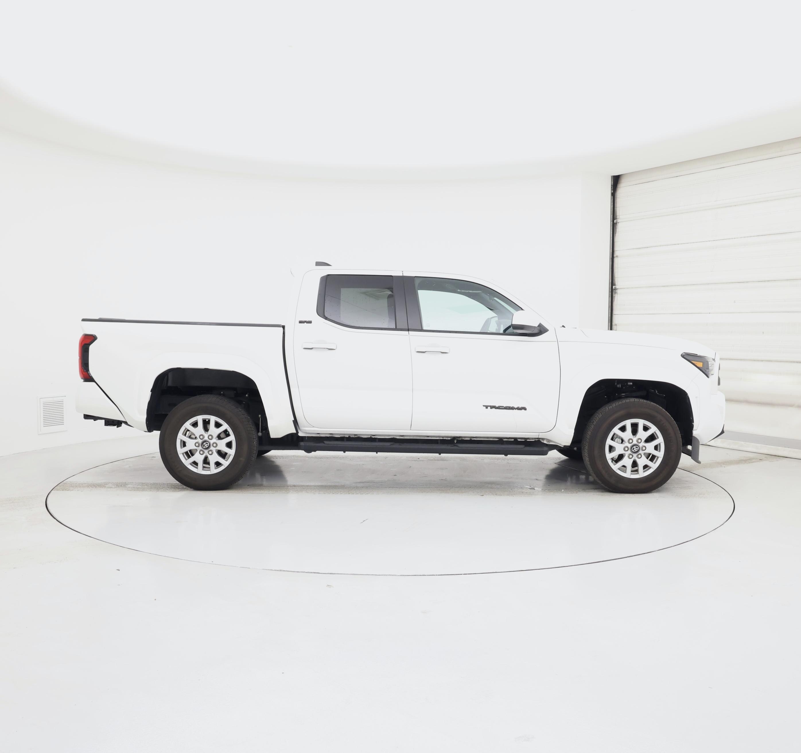 Thumbnail: 2024 Toyota Tacoma - 7