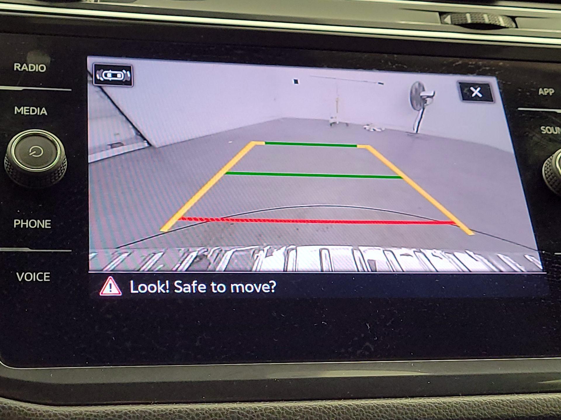 Thumbnail: 2024 Volkswagen Tiguan - 14