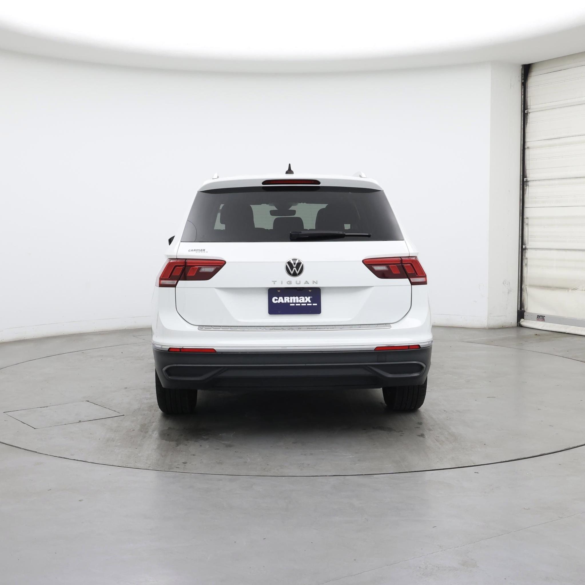 Thumbnail: 2024 Volkswagen Tiguan - 6