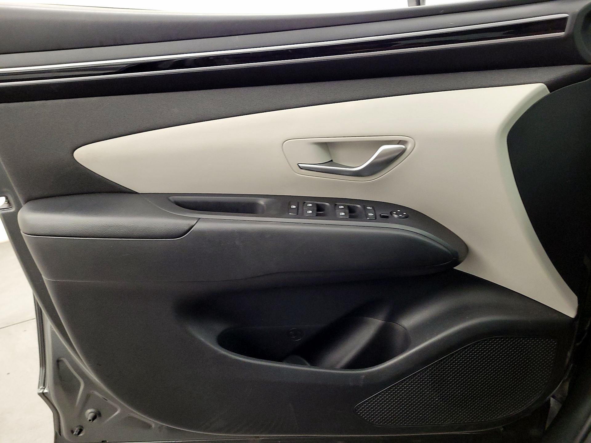 Thumbnail: 2023 Hyundai Tucson - 12