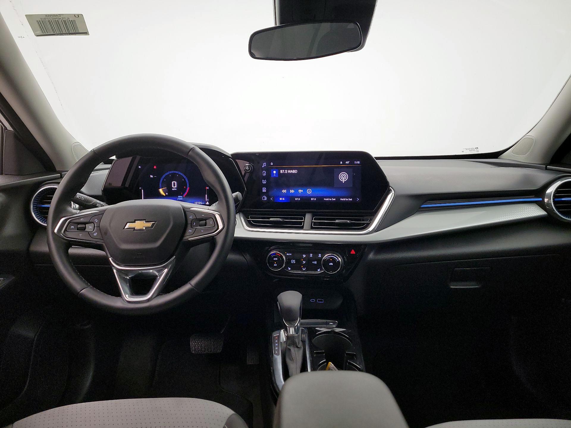 Thumbnail: 2025 Chevrolet Trax - 9