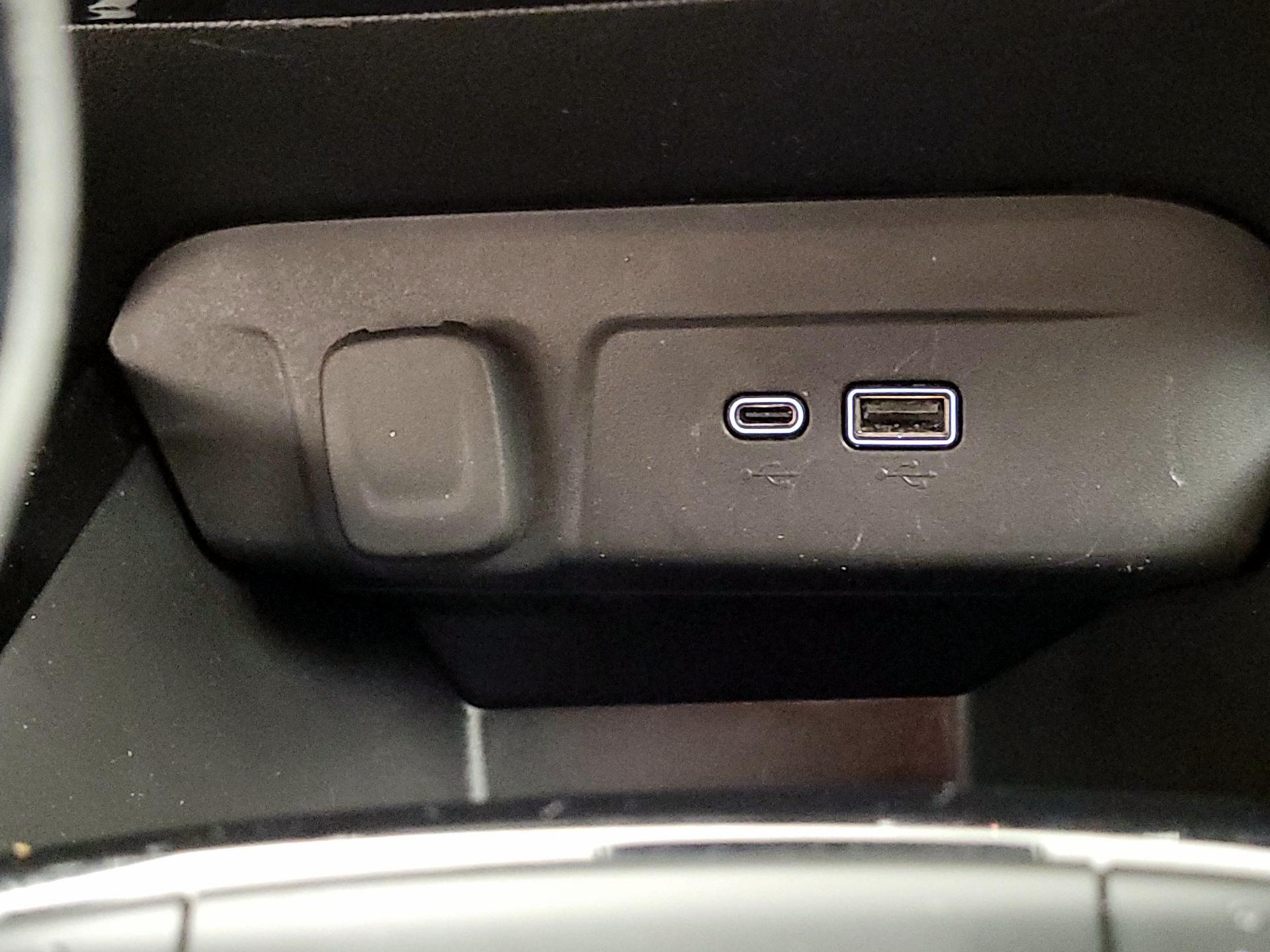 Thumbnail: 2025 Chevrolet Trax - 18