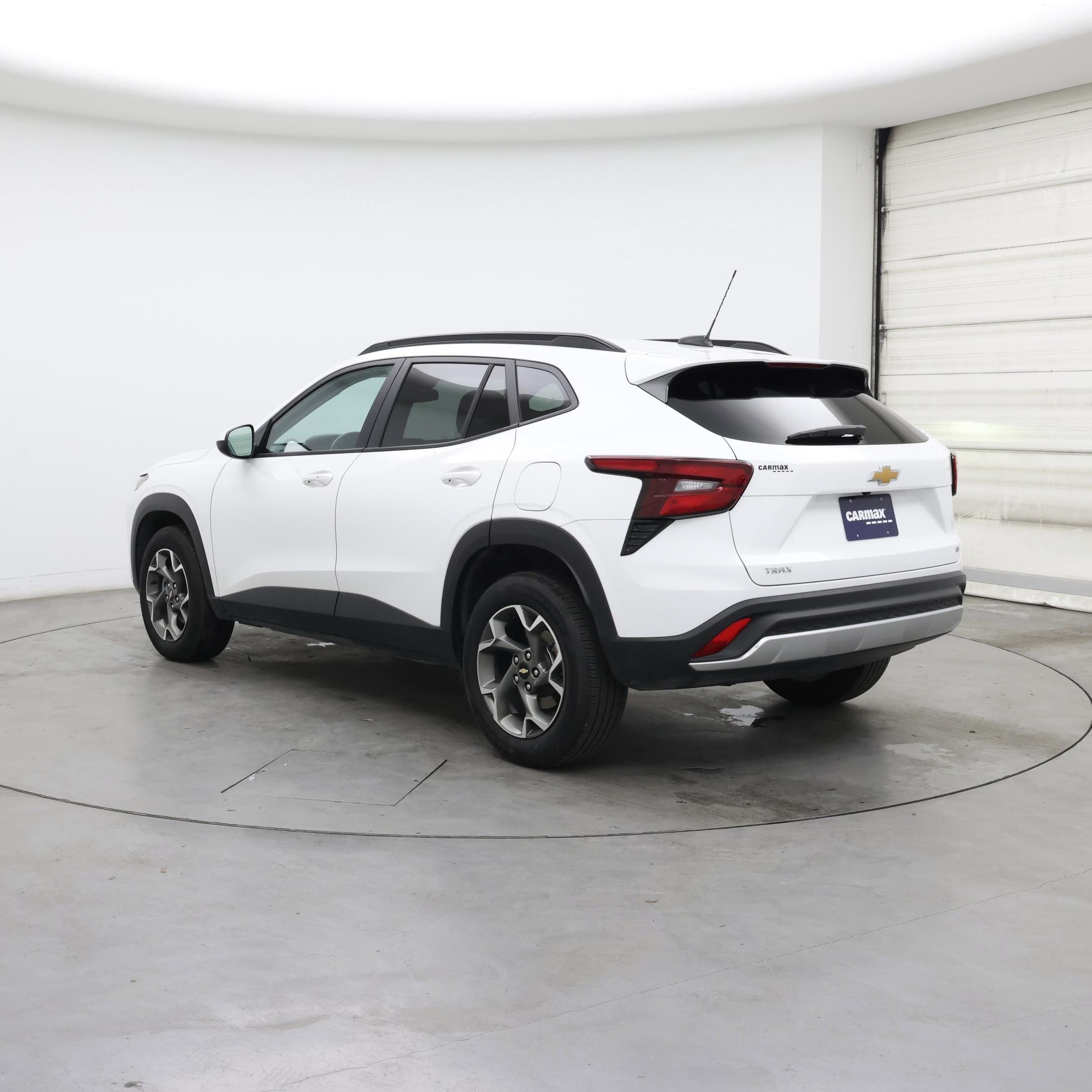 Thumbnail: 2025 Chevrolet Trax - 2