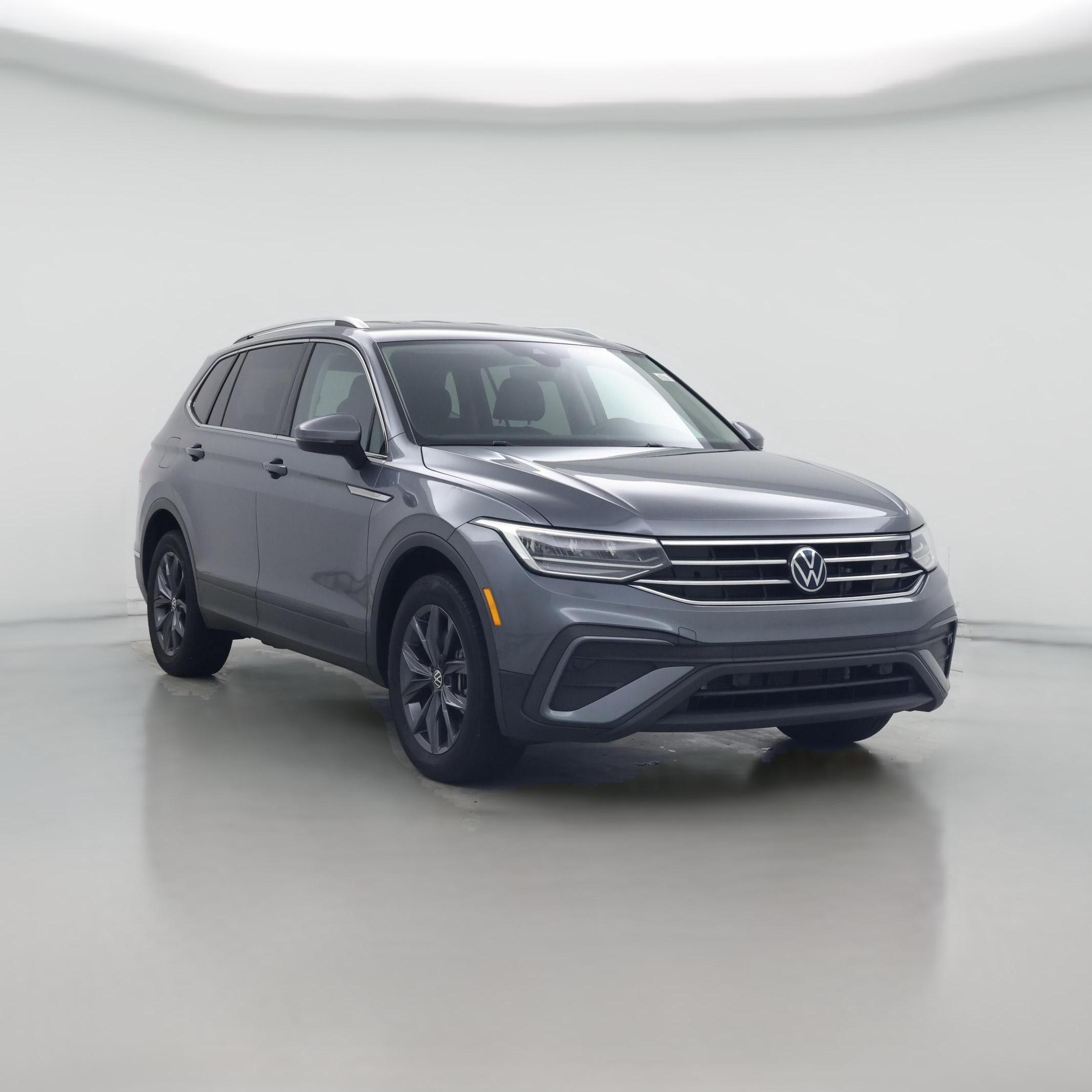Thumbnail: 2023 Volkswagen Tiguan - 1