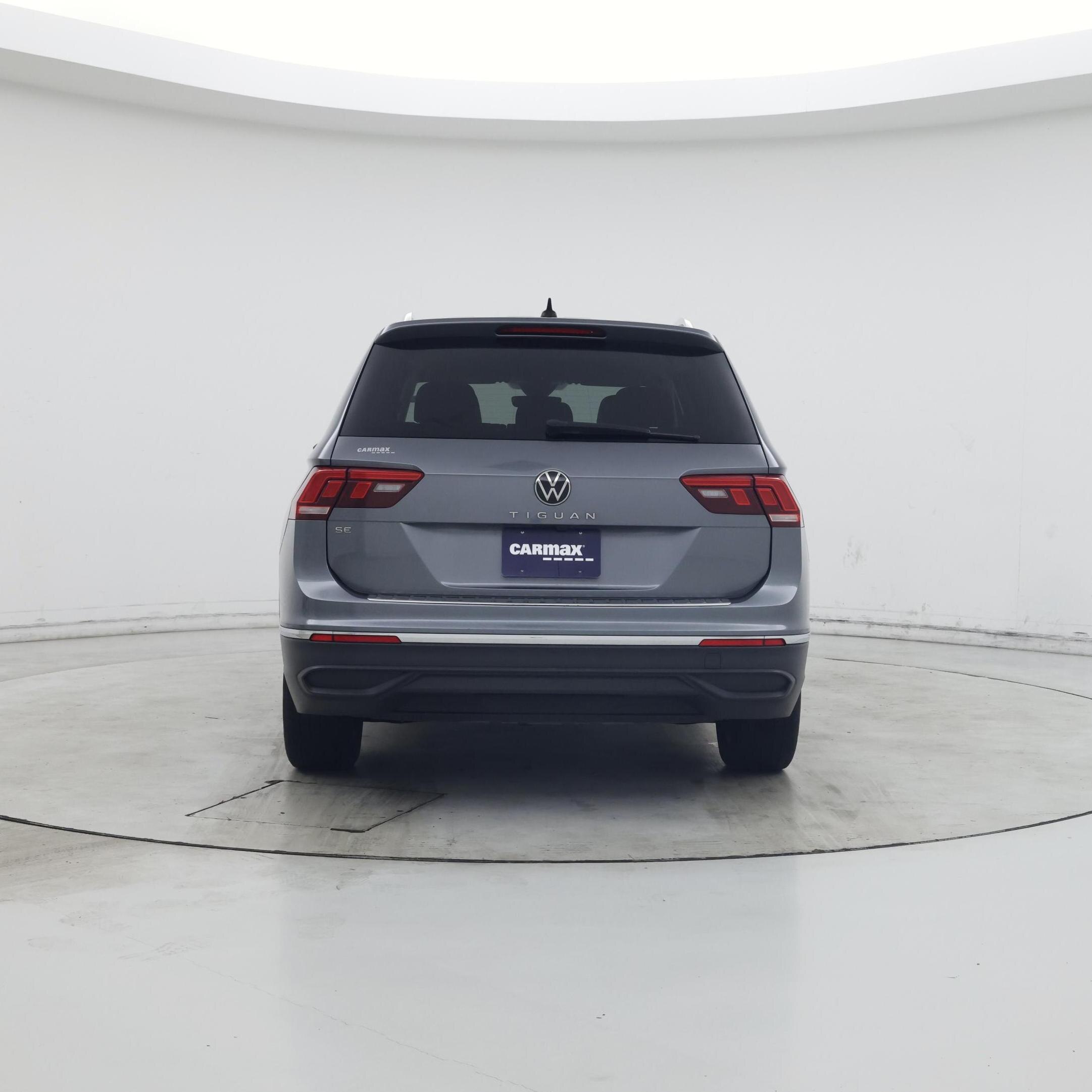 Thumbnail: 2023 Volkswagen Tiguan - 6