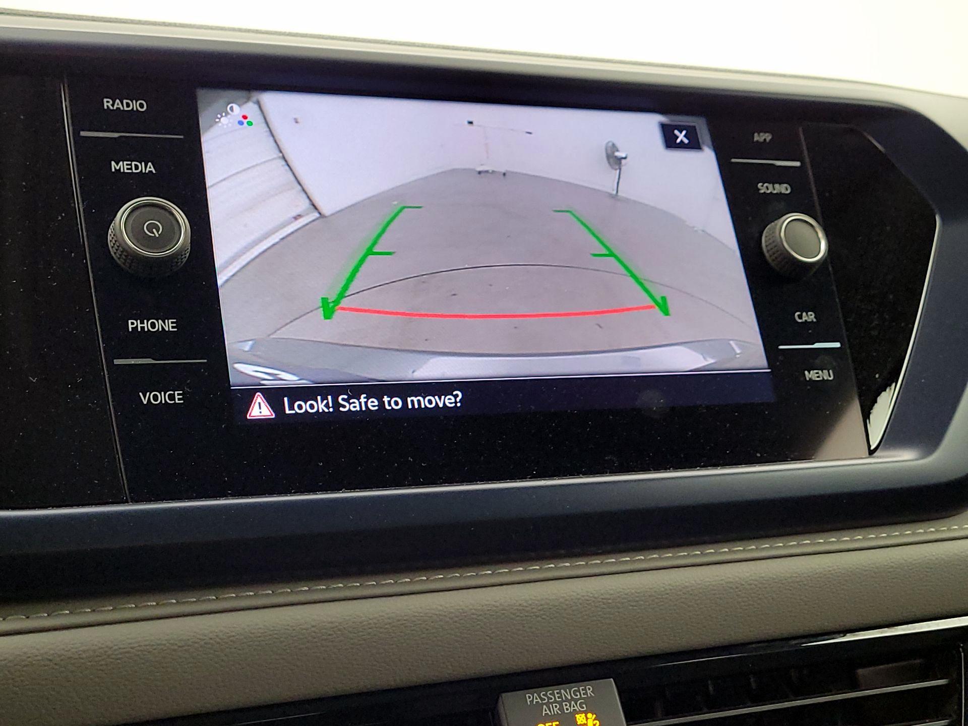 Thumbnail: 2024 Volkswagen Taos - 14