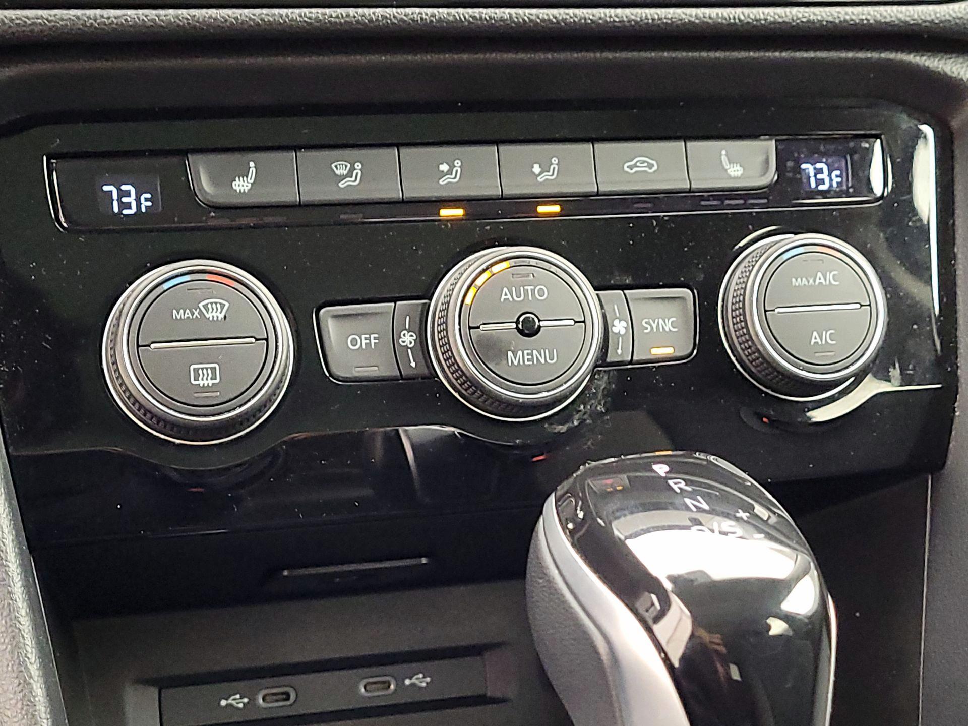 Thumbnail: 2024 Volkswagen Taos - 16